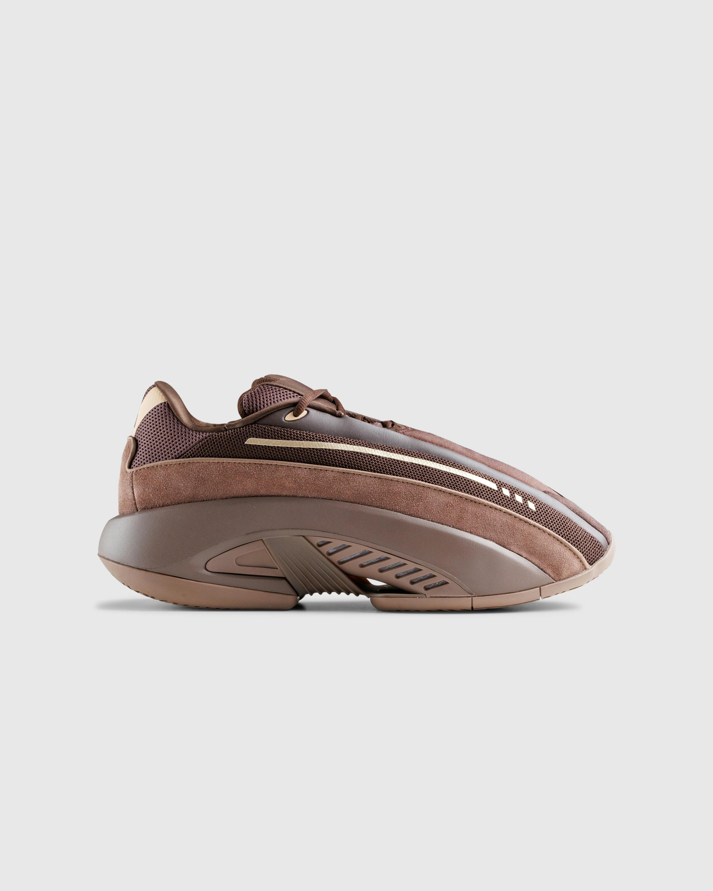 adidas – Mad IIInfinity Brown - Low Top Sneakers - Brown - Image 1