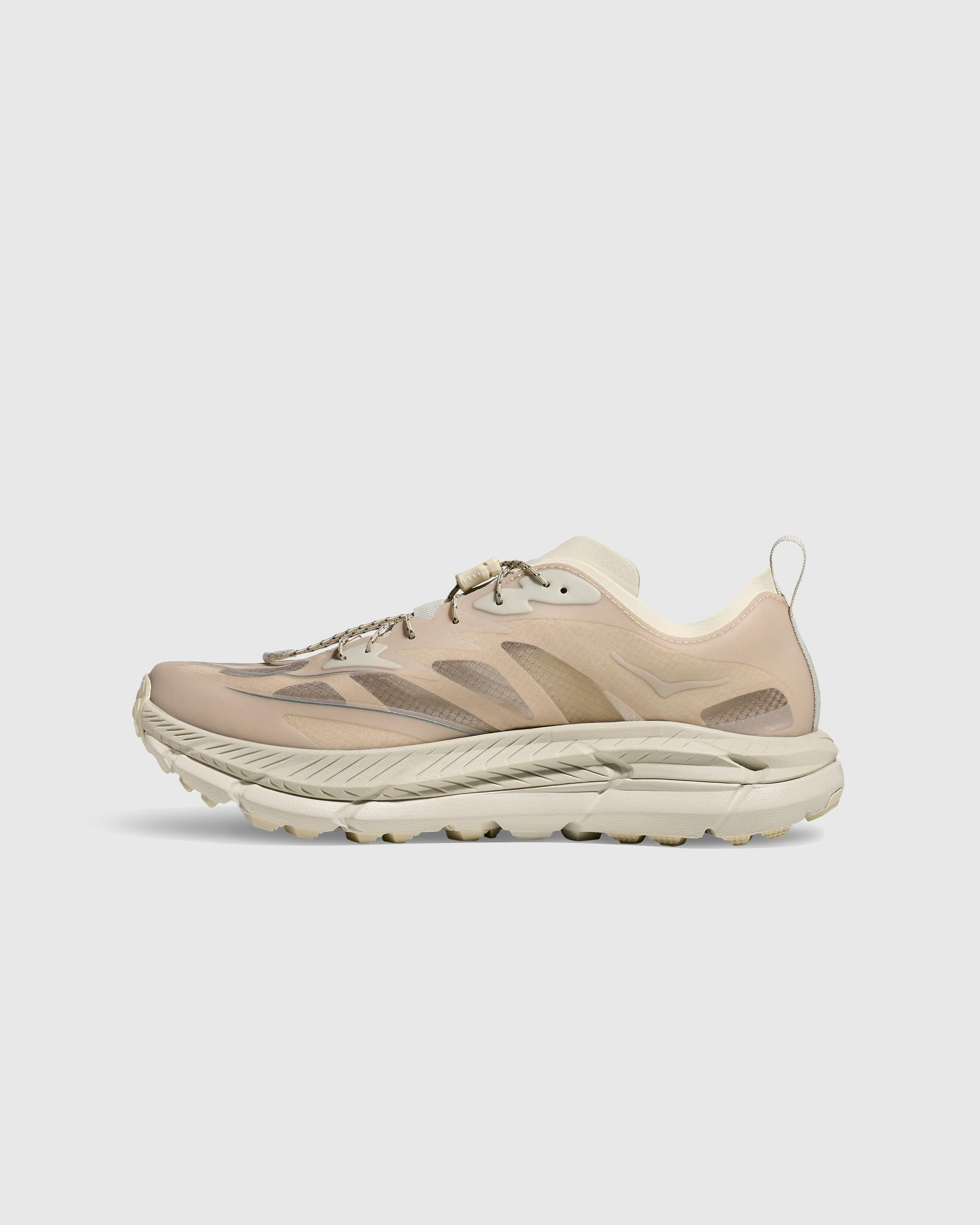 HOKA x Satisfy – U Mafate Speed 4 Lite STSFY Bone - Low Top Sneakers - Beige - Image 2