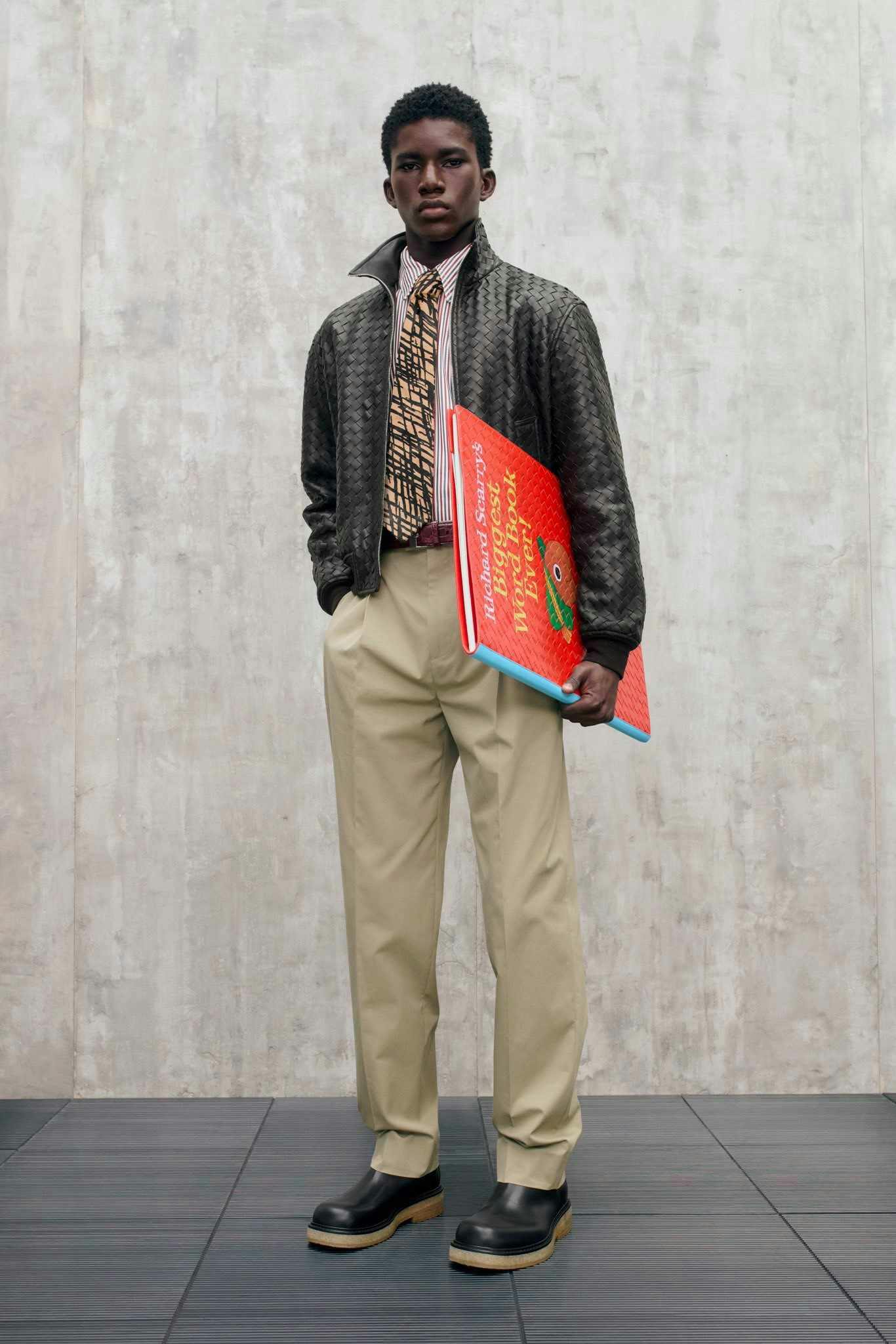 bottega veneta busytown leather book