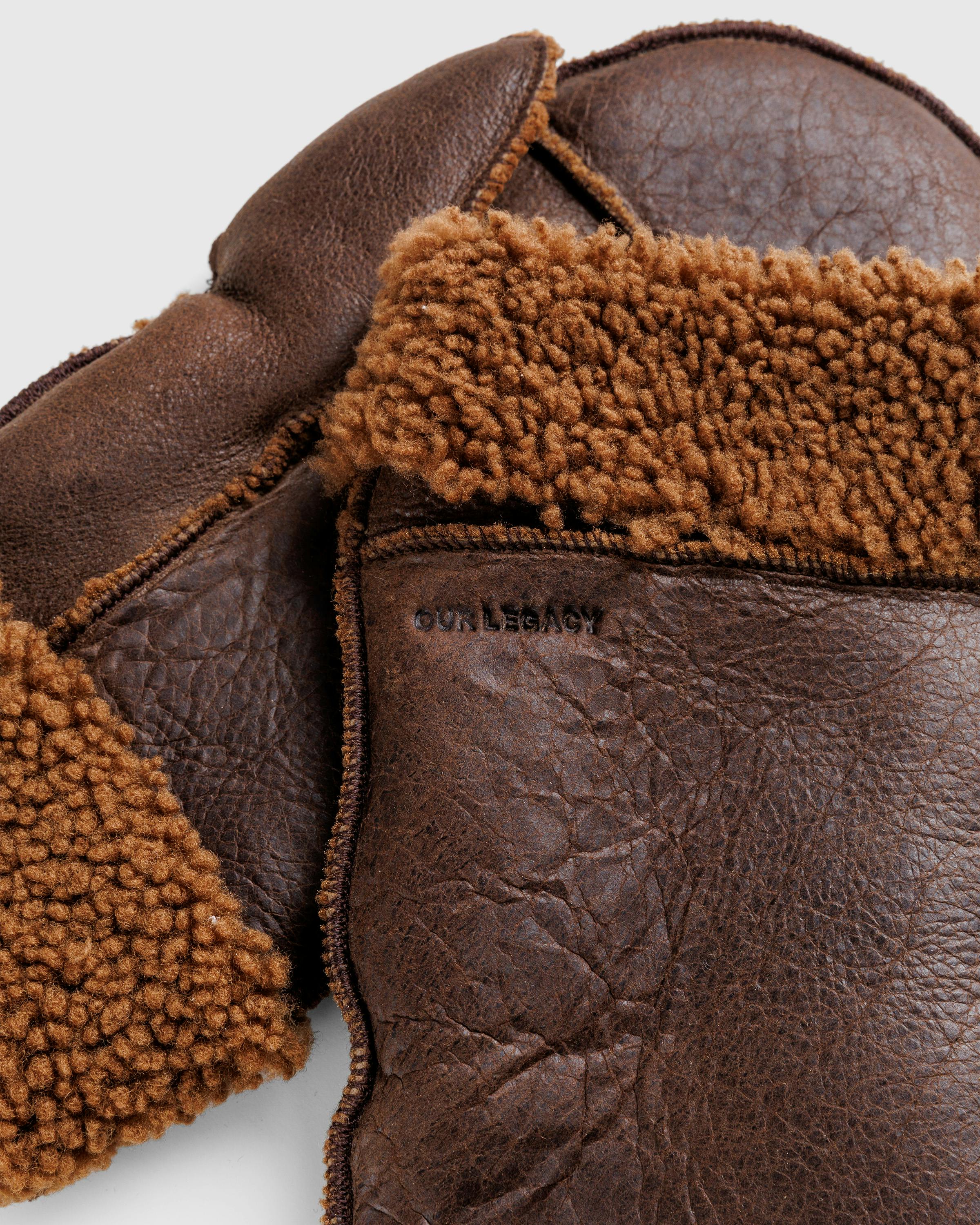 Our Legacy – Shearling Mittens Brown - Mittens - Brown - Image 5