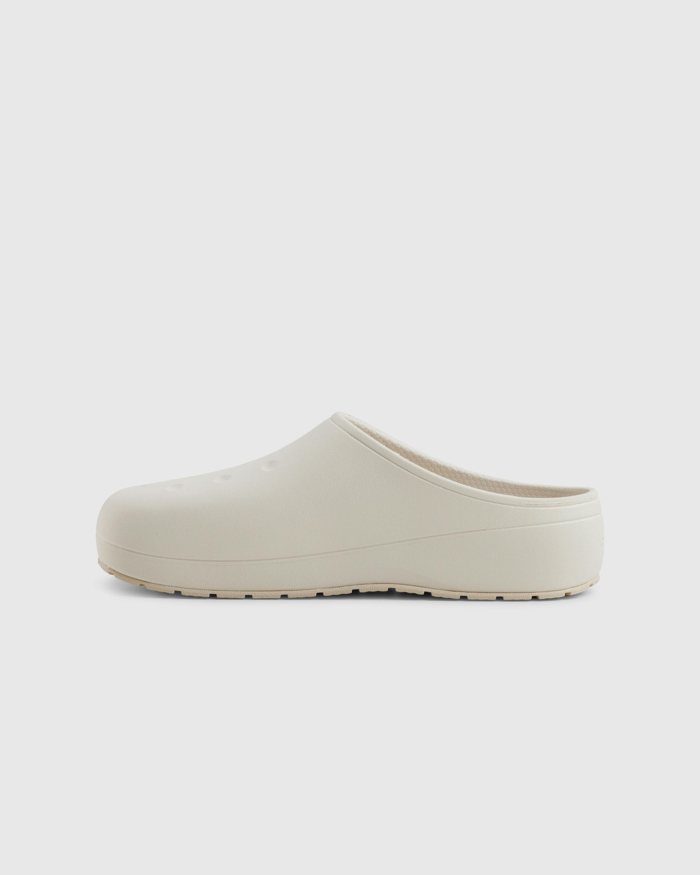 Crocs – Crocs Classic Quiet Clog Stucco - Clogs - White - Image 2