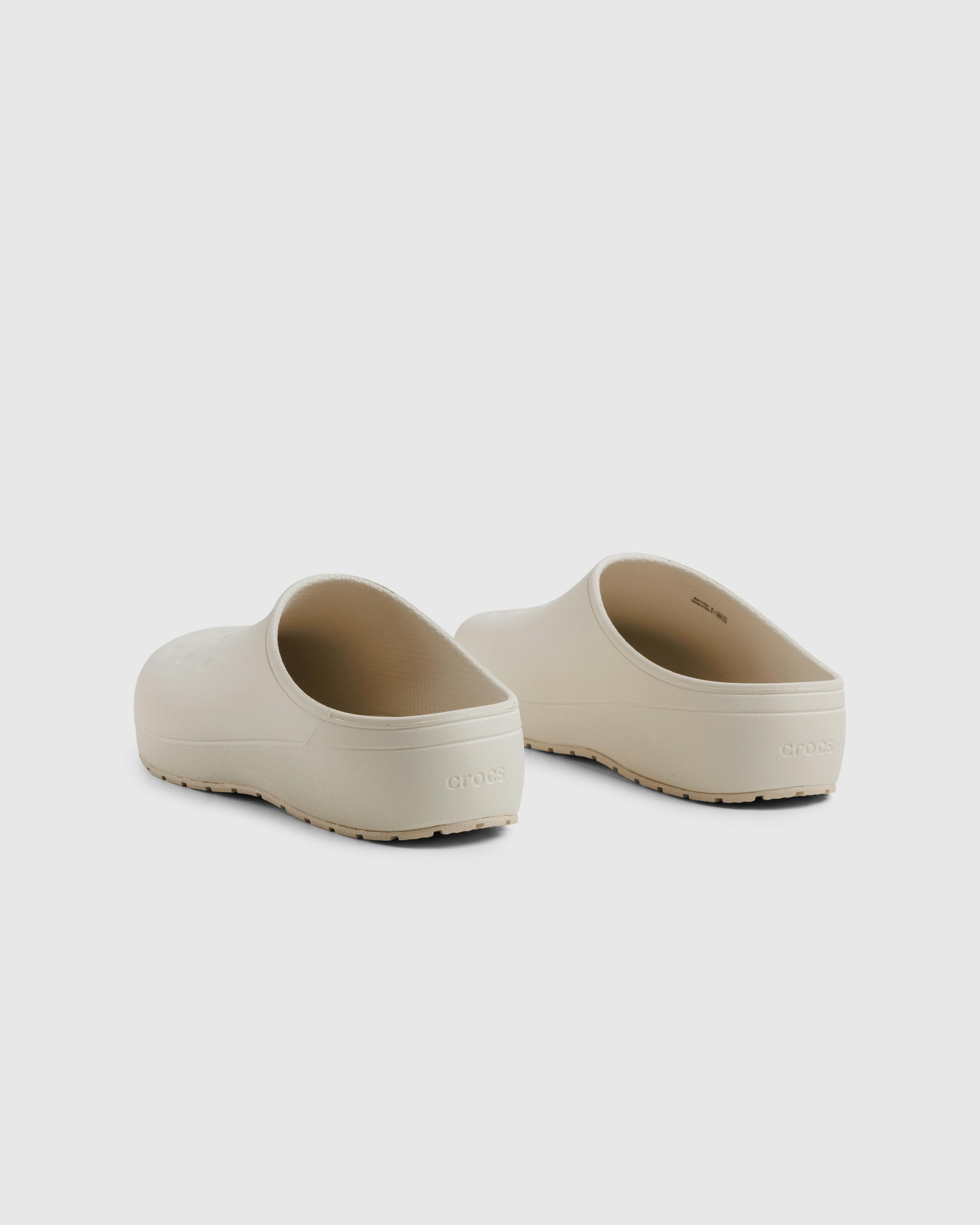 Crocs – Crocs Classic Quiet Clog Stucco - Clogs - White - Image 6