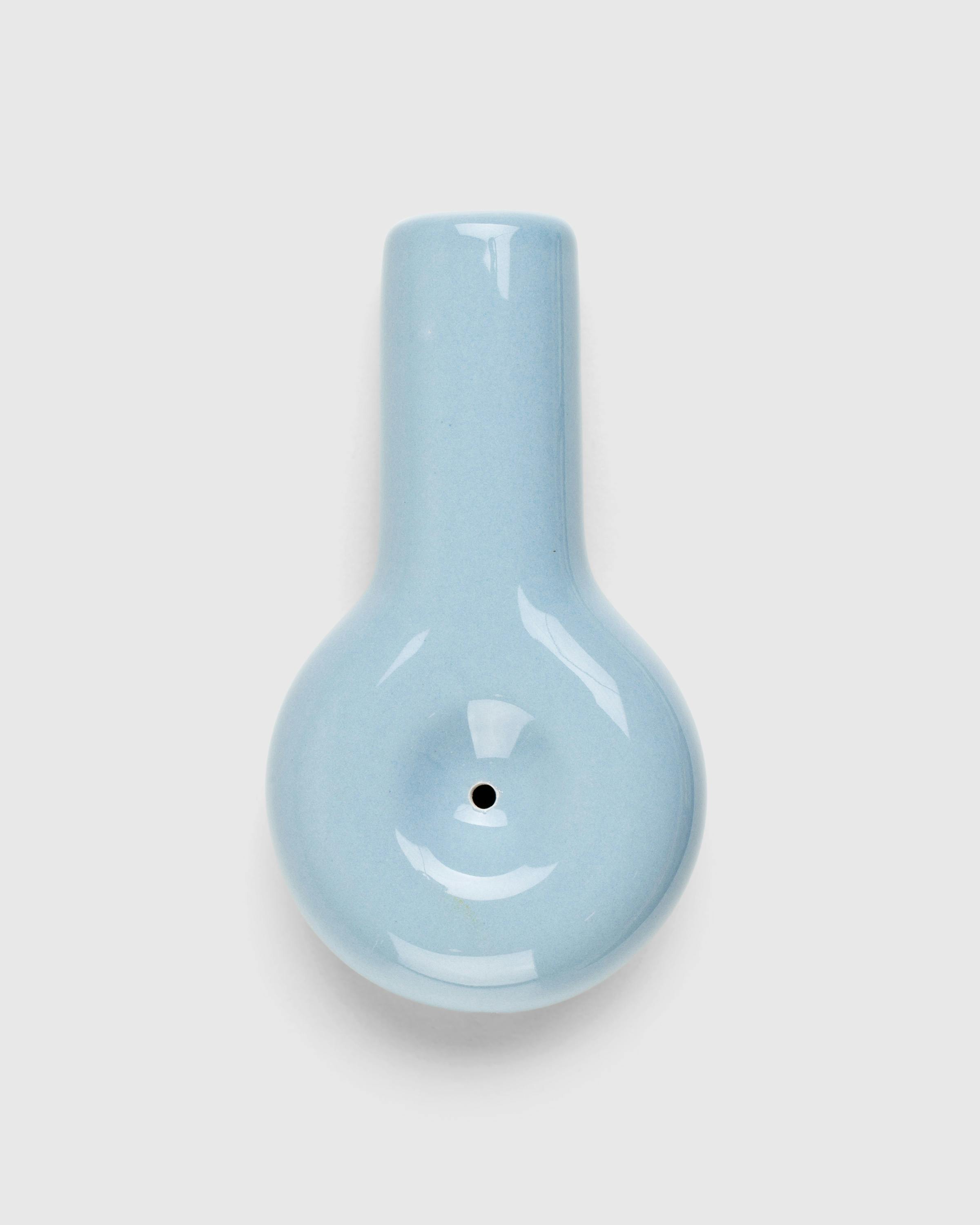 Weed'd – SB003 Compact Pipe Sky Blue - Arrangements - Blue - Image 1