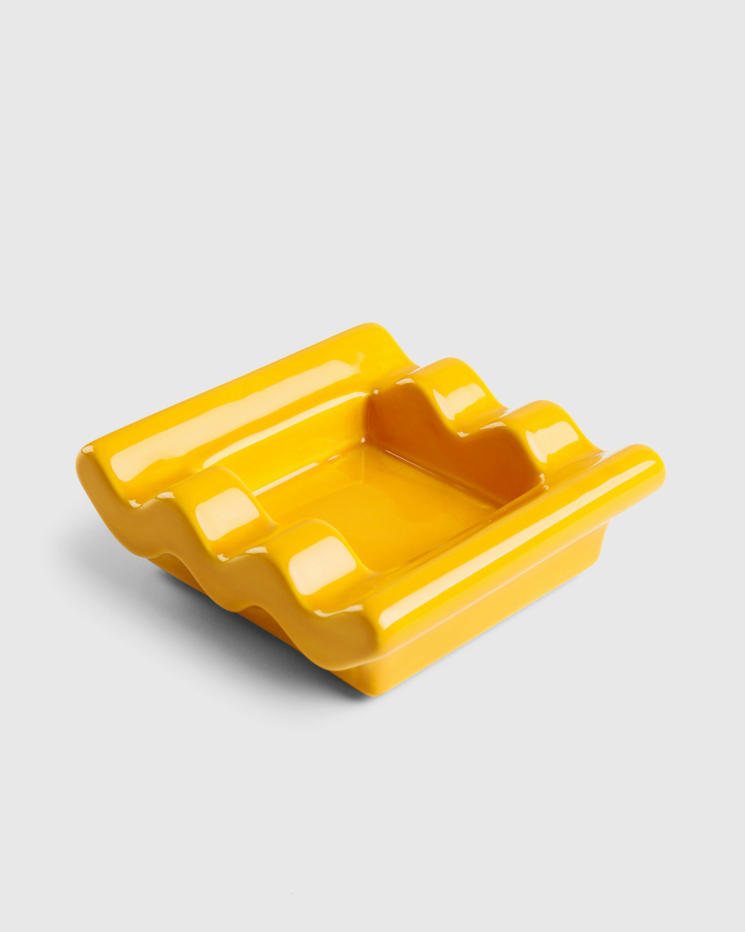 Weed'd – WS001 Ashtray Yellow - Ashtrays - Yellow - Image 2