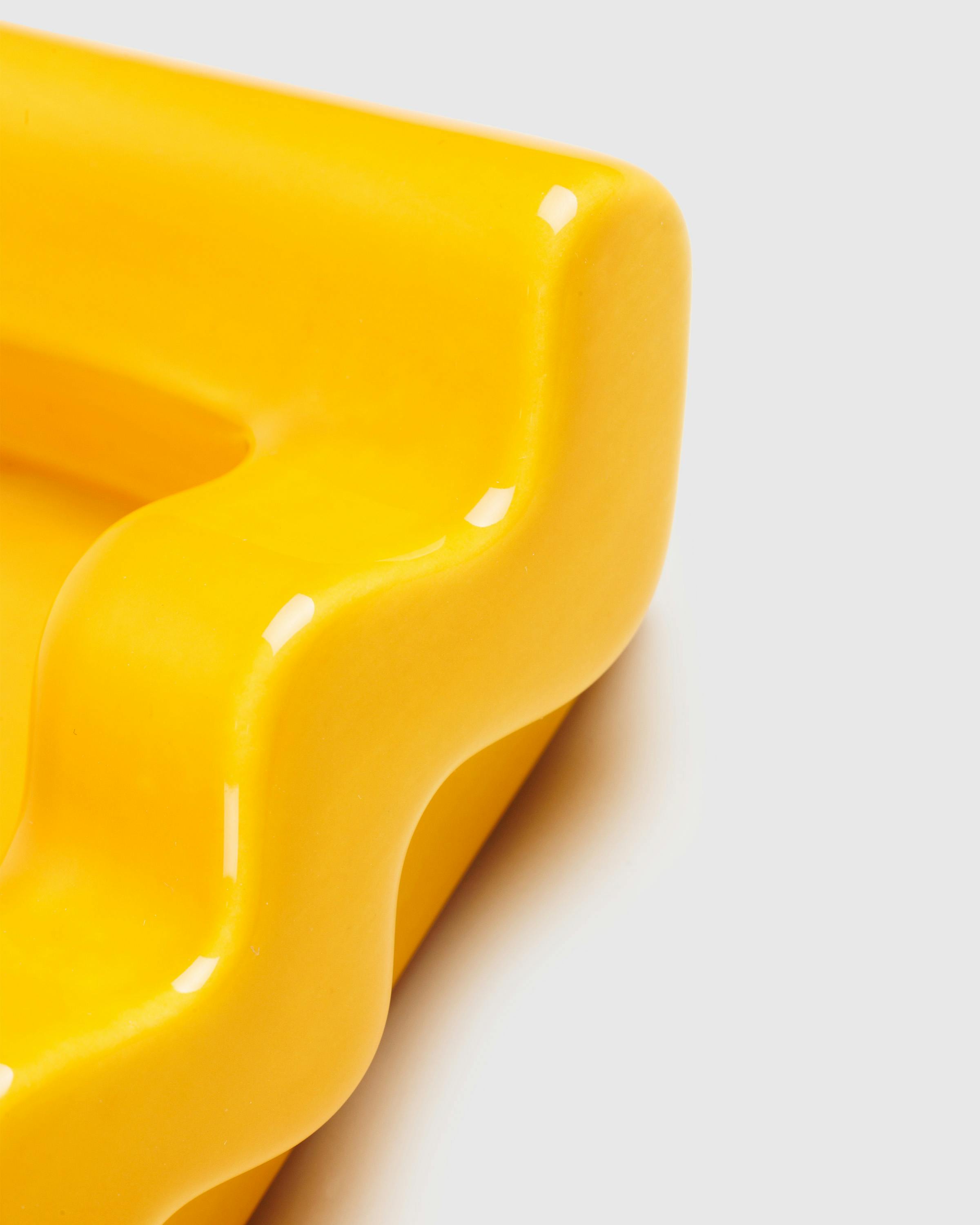 Weed'd – WS001 Ashtray Yellow | Highsnobiety Shop