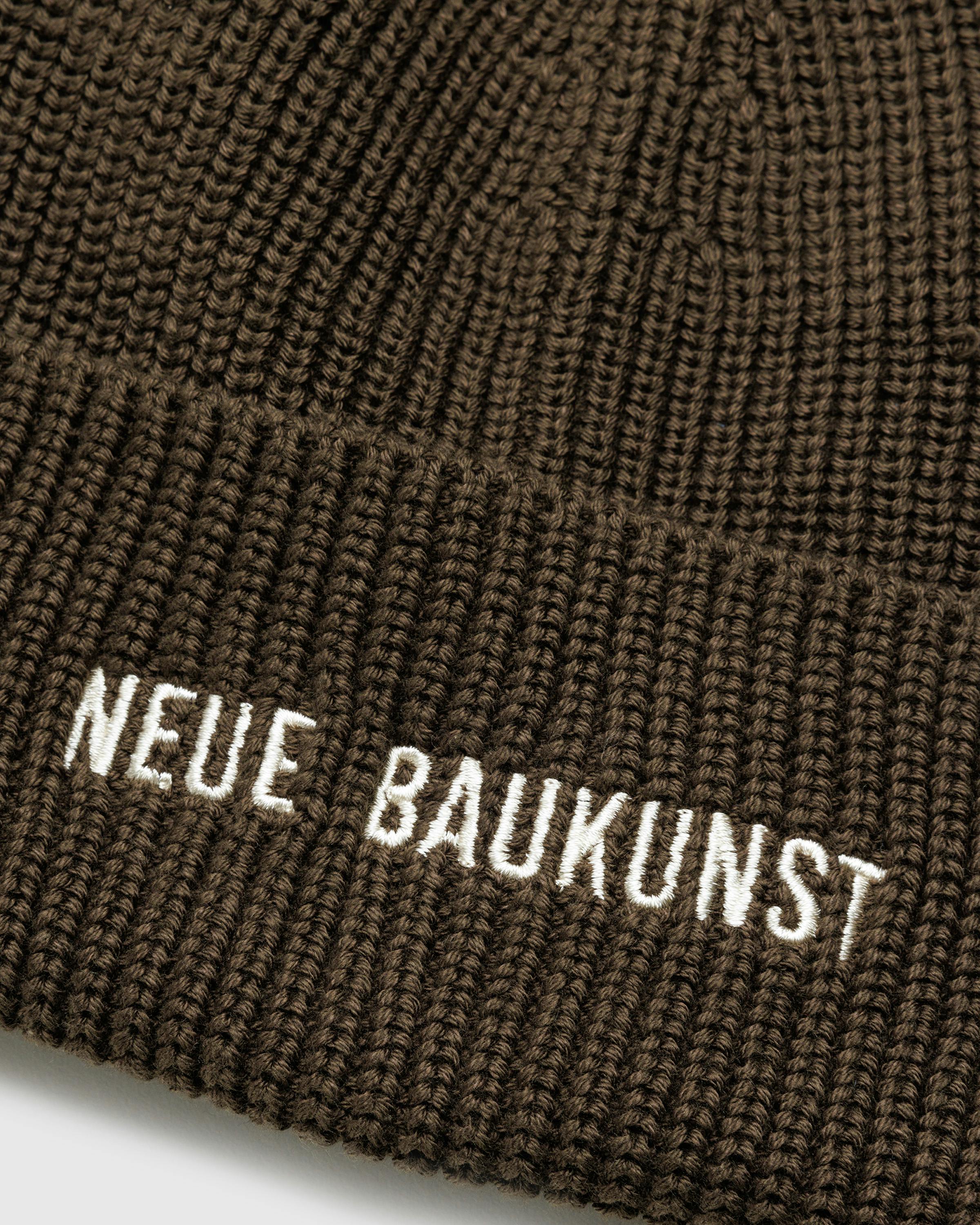 Highsnobiety x Bauhaus Archiv – Neue Baukunst Beanie Dark Brown  - Beanies - Brown - Image 4