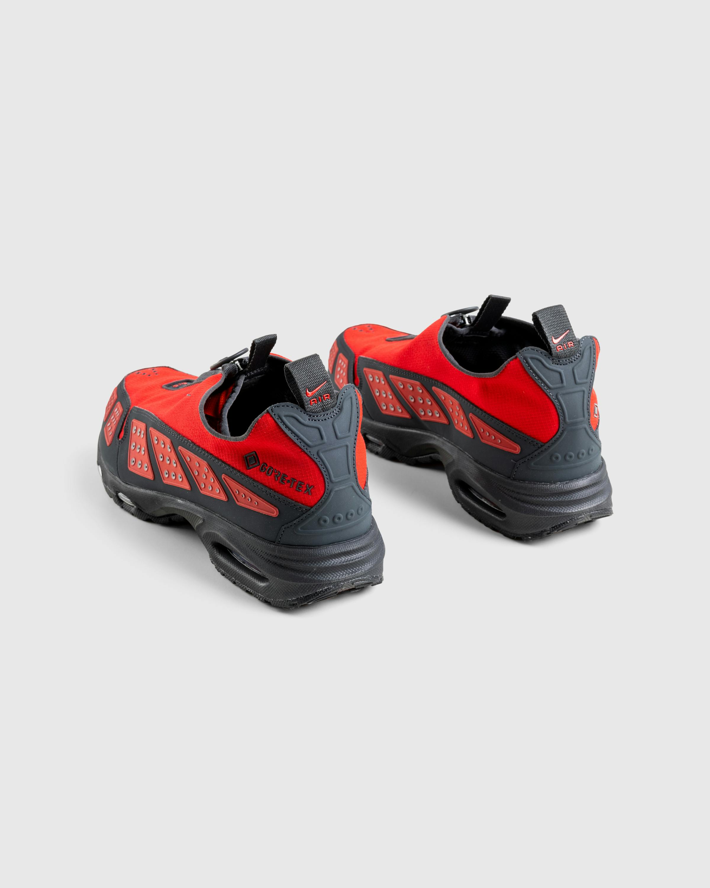 Nike – Air Max SNDR GTX Hyper Crimson/DK Smoke Grey-Fire Red - Low Top Sneakers - Red - Image 5