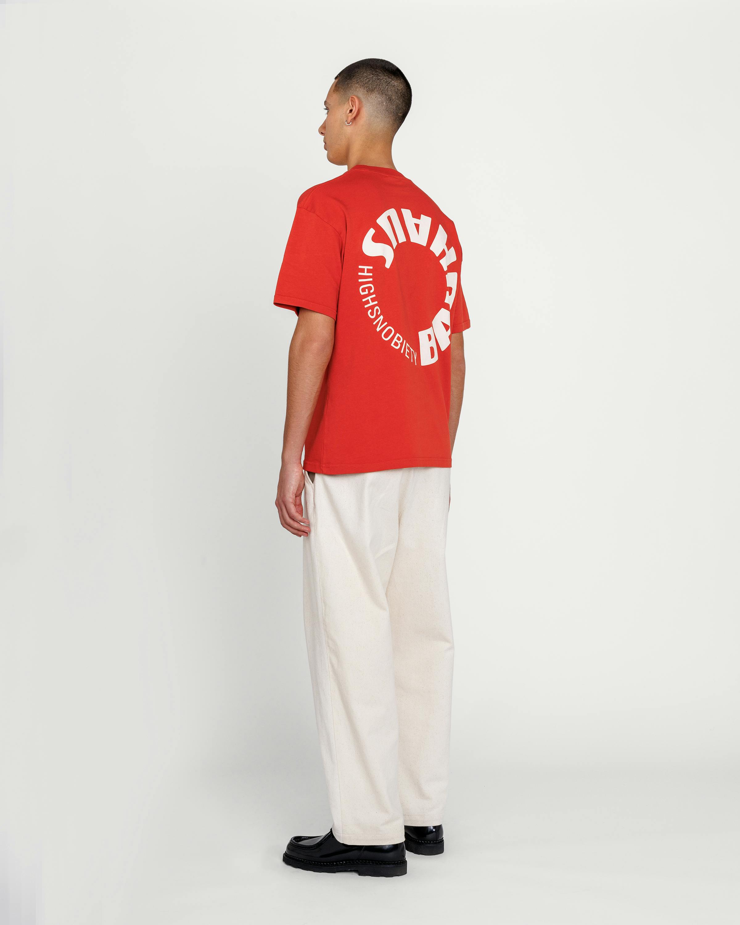 Highsnobiety x Bauhaus Archiv – Logo T-Shirt Dusty Red  - Shortsleeve Shirts - Dusty Red - Image 8