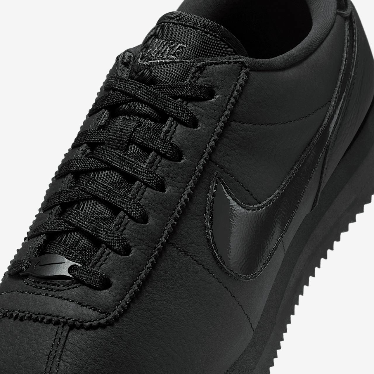 Nike cortez premium leather best sale