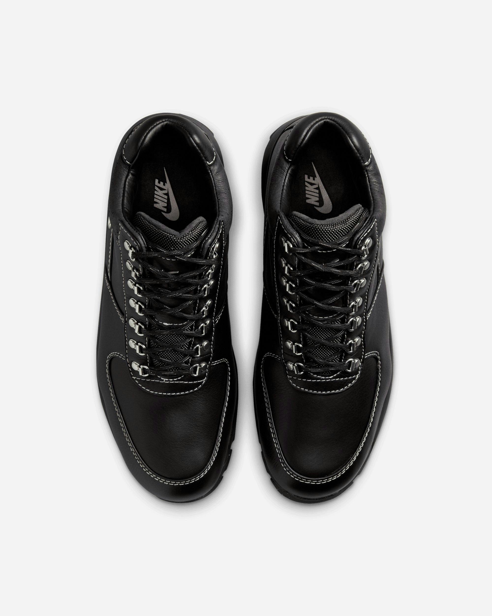 Black Nike Air Max boot