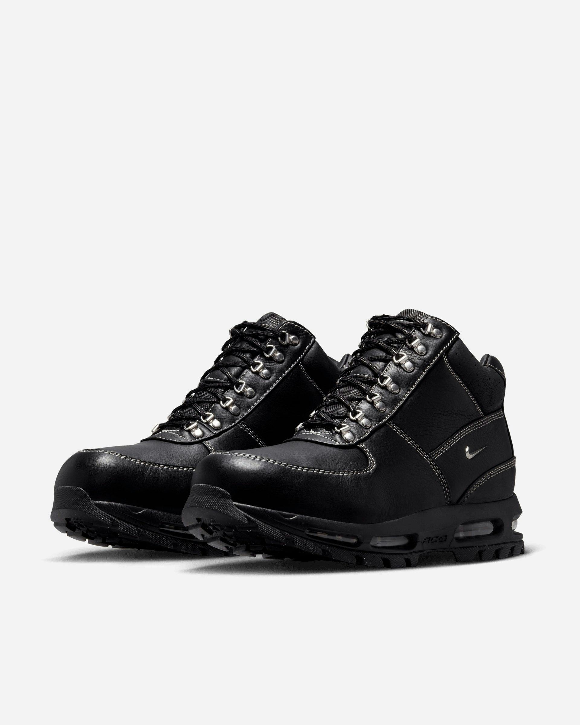 Black Nike Air Max boot