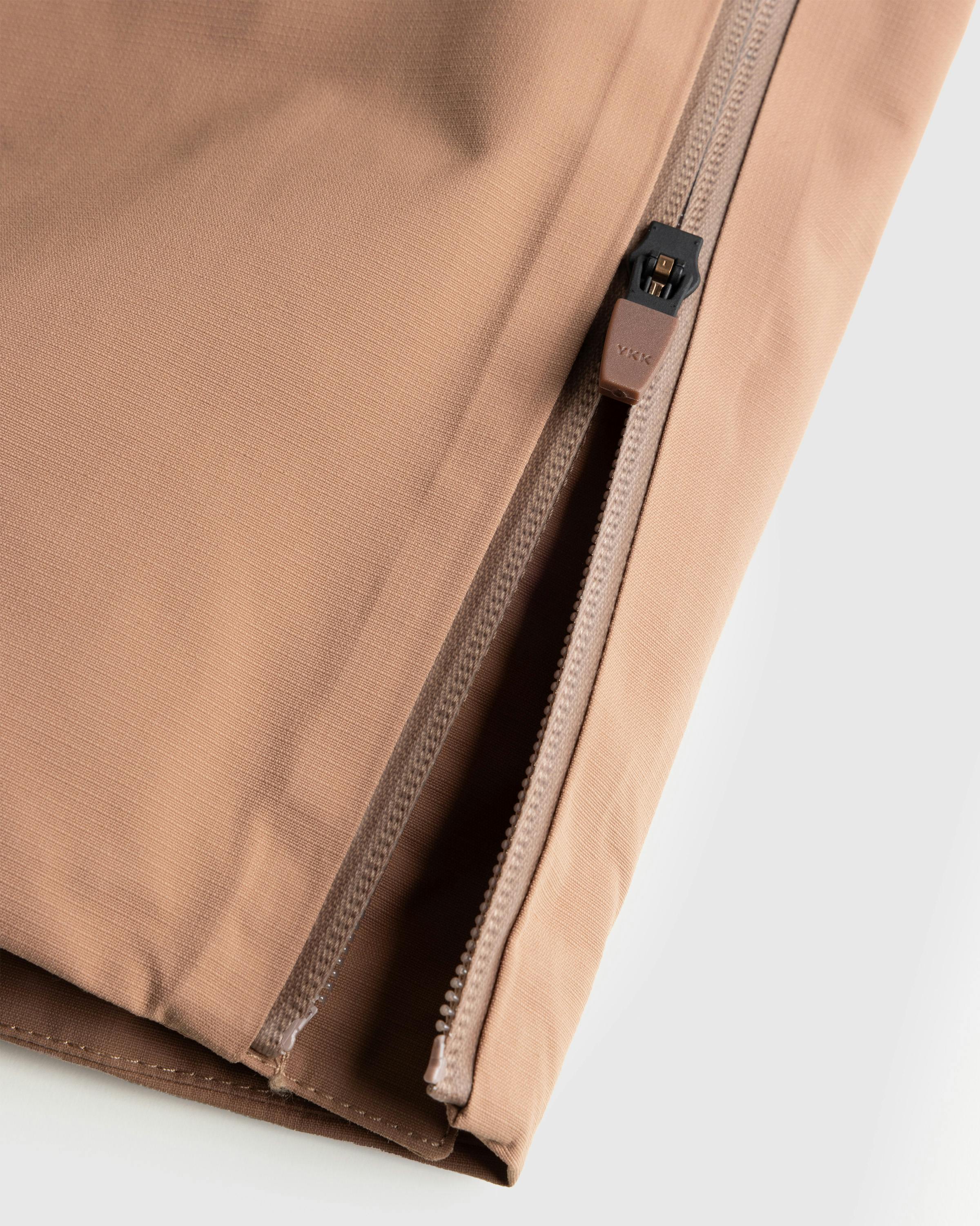 The North Face x SKIMS – W Seam Taped Pant - Active Pants - Brown - Image 2