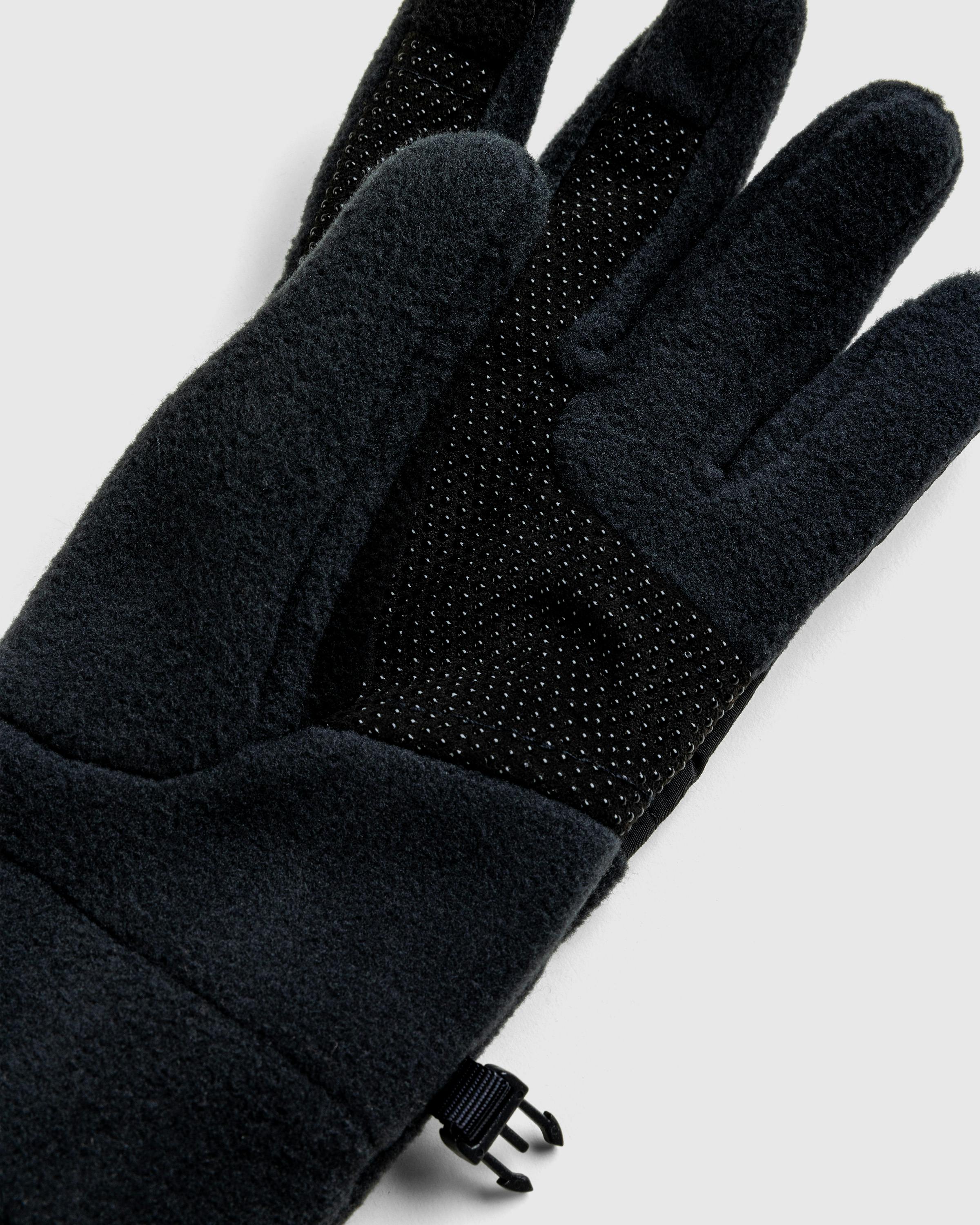 The North Face x SKIMS – Retro Denali Fleece Glove - 5 Finger - Black - Image 5