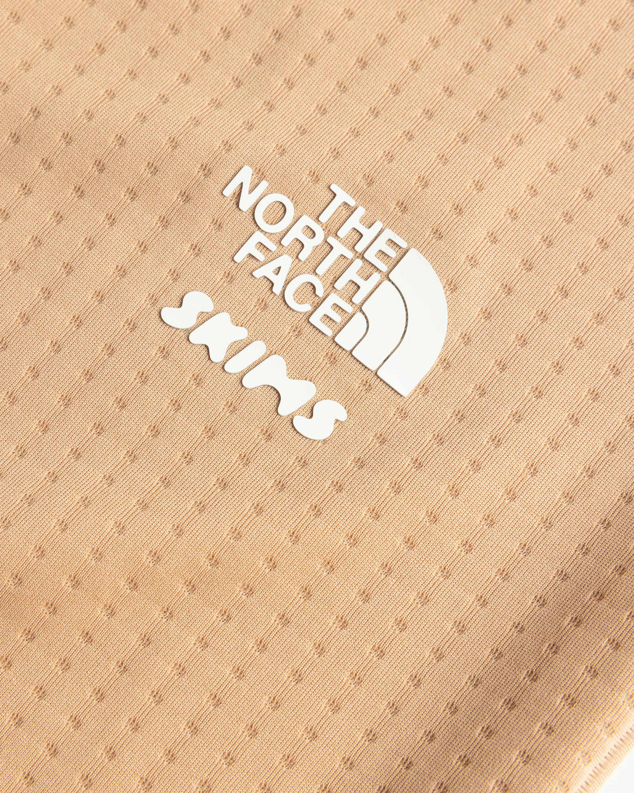 The North Face x SKIMS – W Dotknit Tight - Leggings - Beige - Image 3