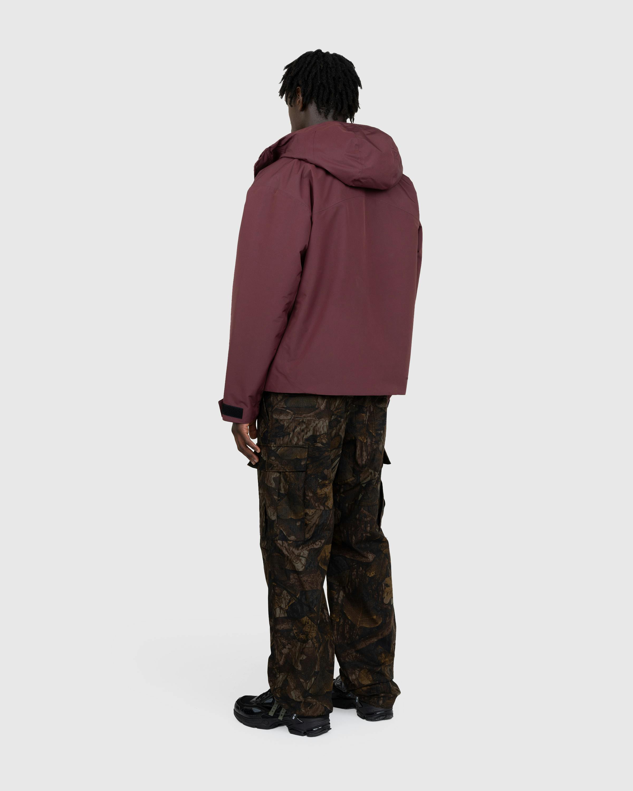 Nike – ACG PrimaLoft Skull Peak Burgundy Crush/Beyond Pink/Summit White - Cargo Pants - Red - Image 6