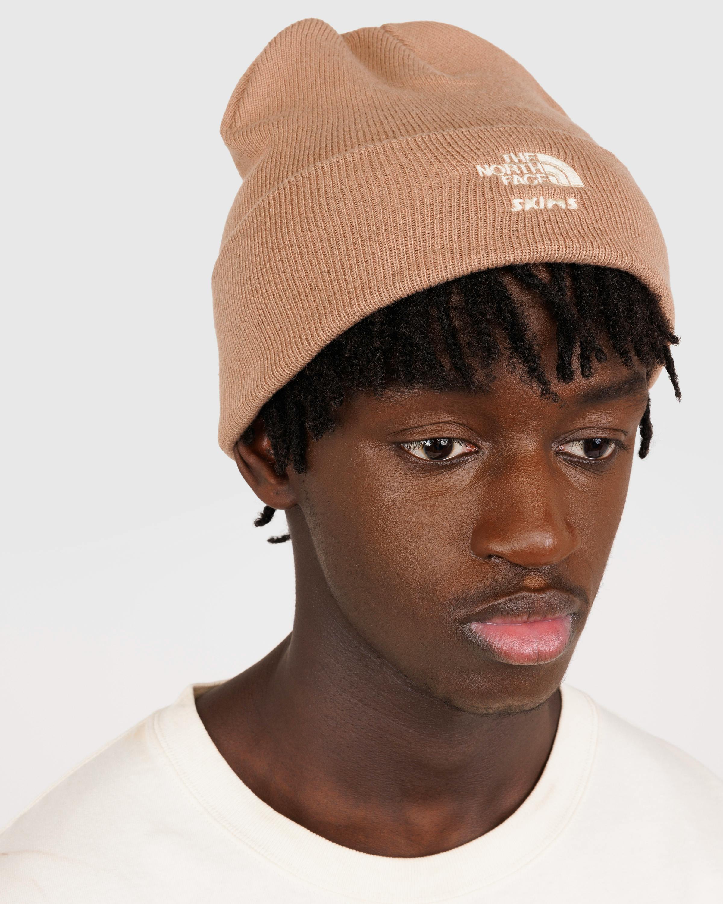 The North Face x SKIMS – Beanie - Beanies - Brown - Image 2