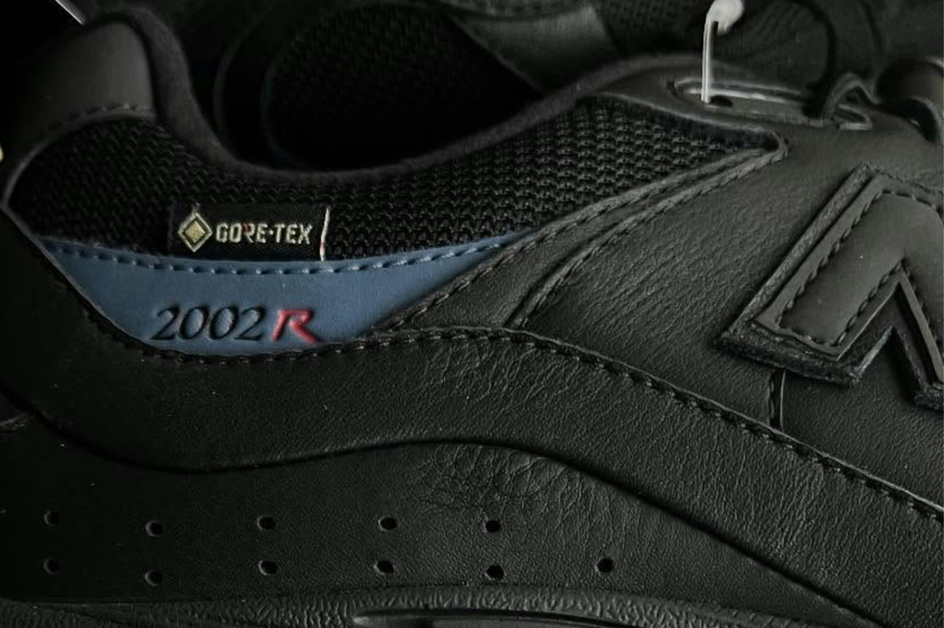 jjjjound new balance 2002r gore-tex black