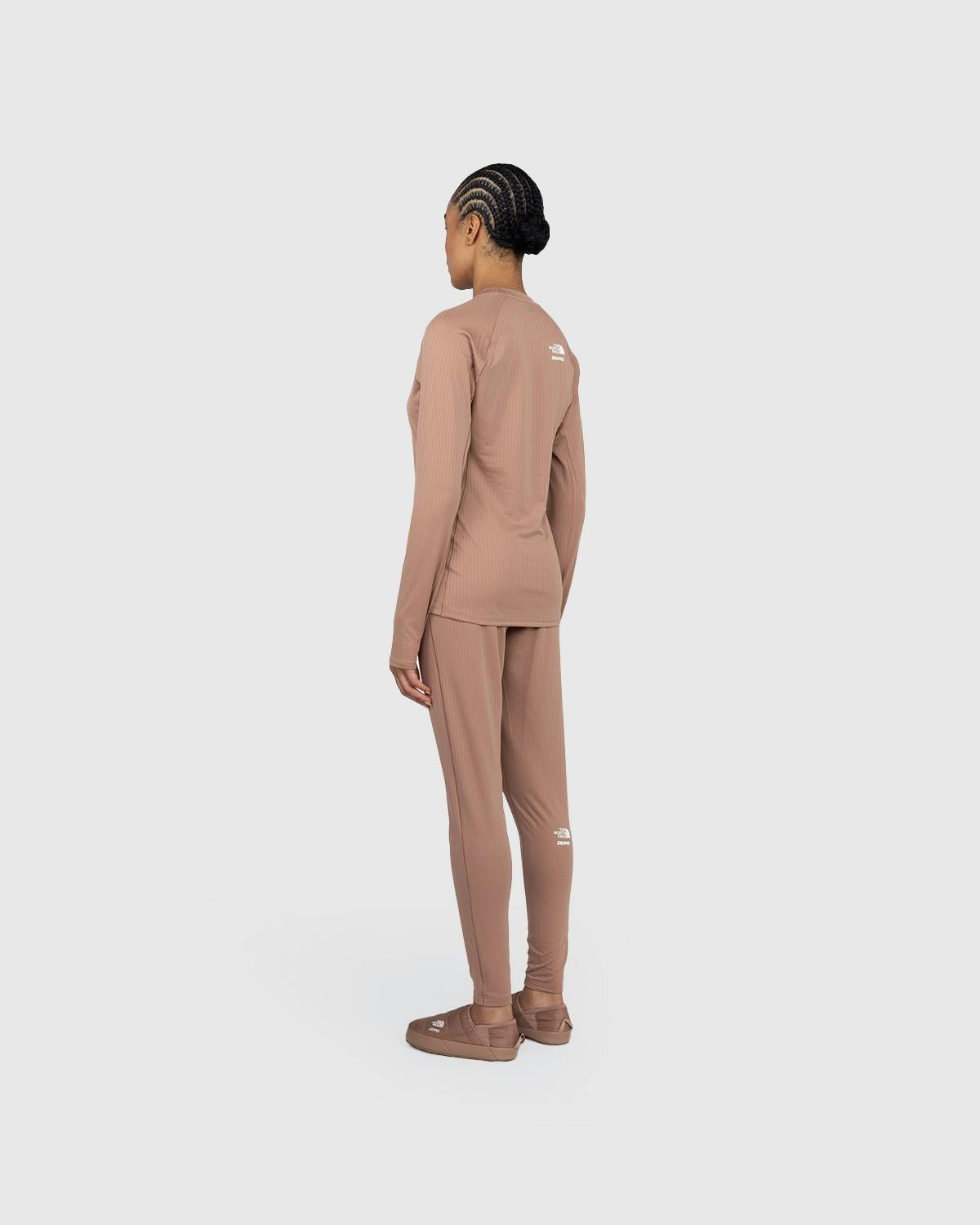 The North Face x SKIMS – W Dotknit Tight - Leggings - Beige - Image 5