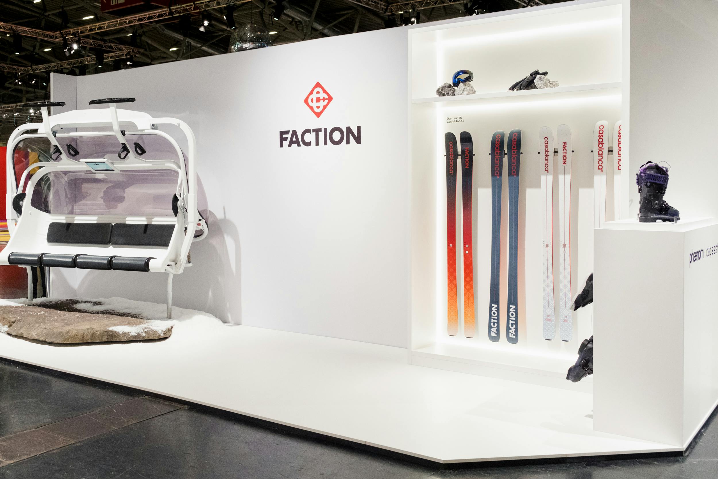 ISPO 520M booth