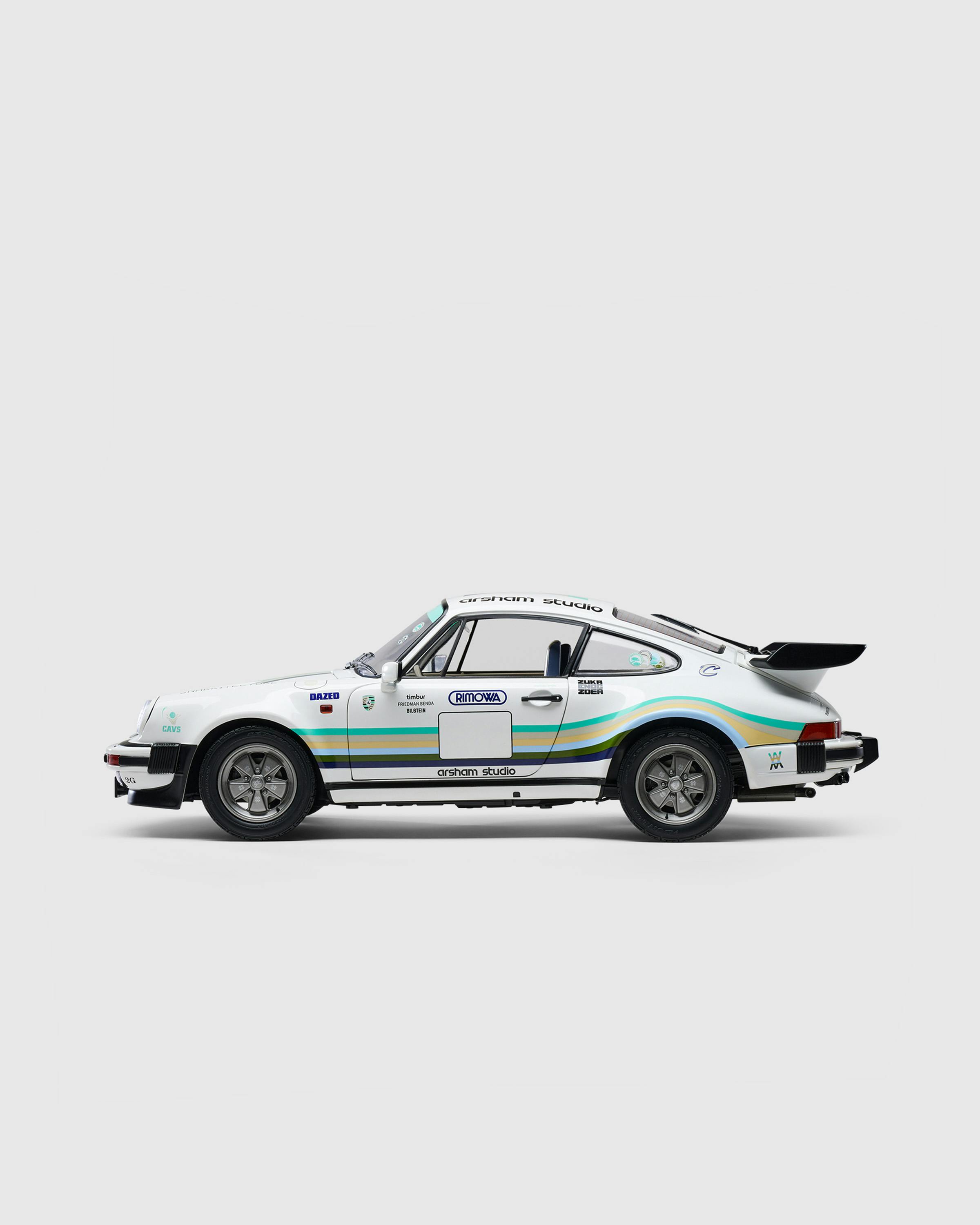 Schuco x Arsham Studio – Daniel Arsham Porsche 911 Turbo 1986 (930A) - Arts and Collectibles - White - Image 2