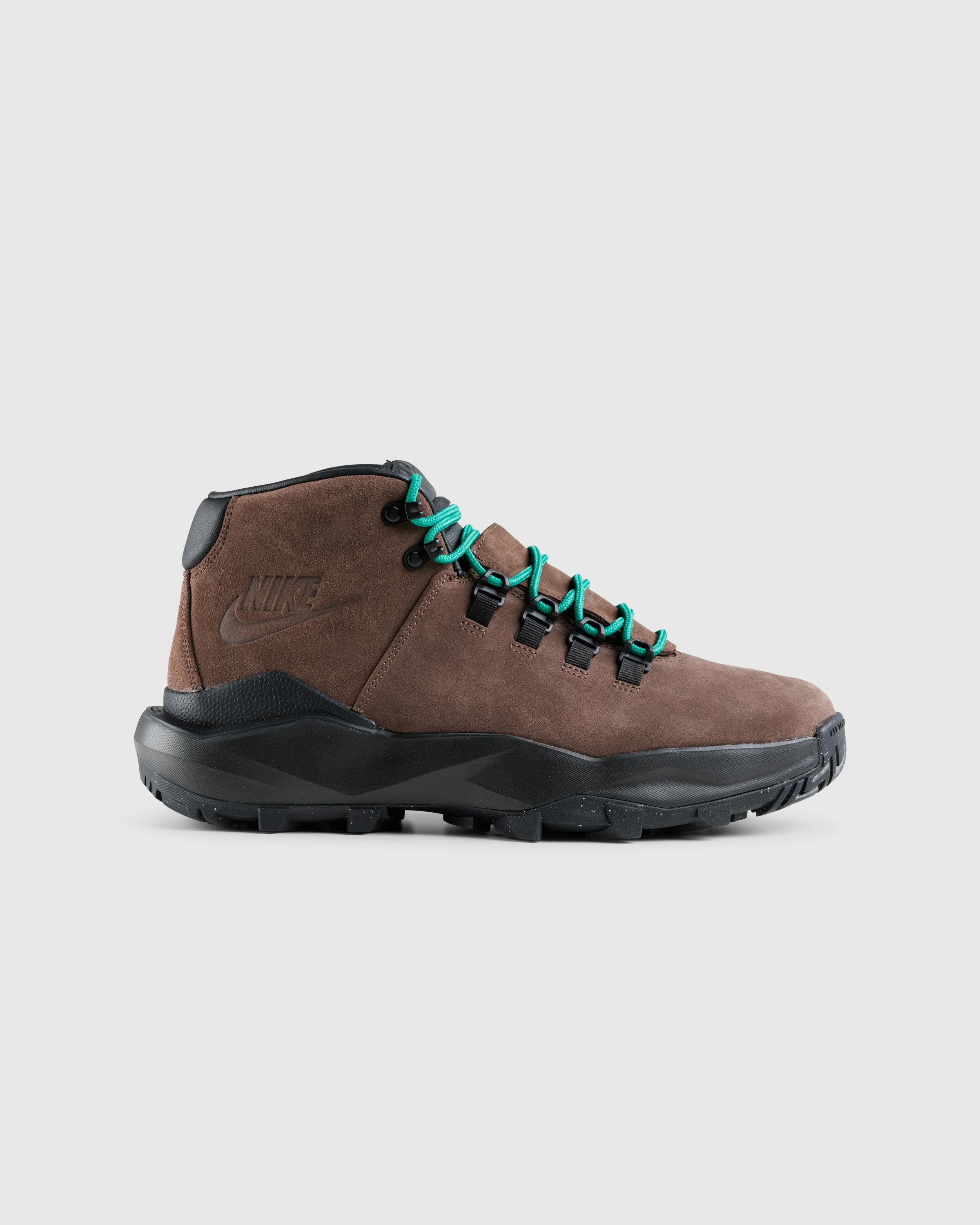 Nike – Cygnal - Lined Boots - Brown - Image 1