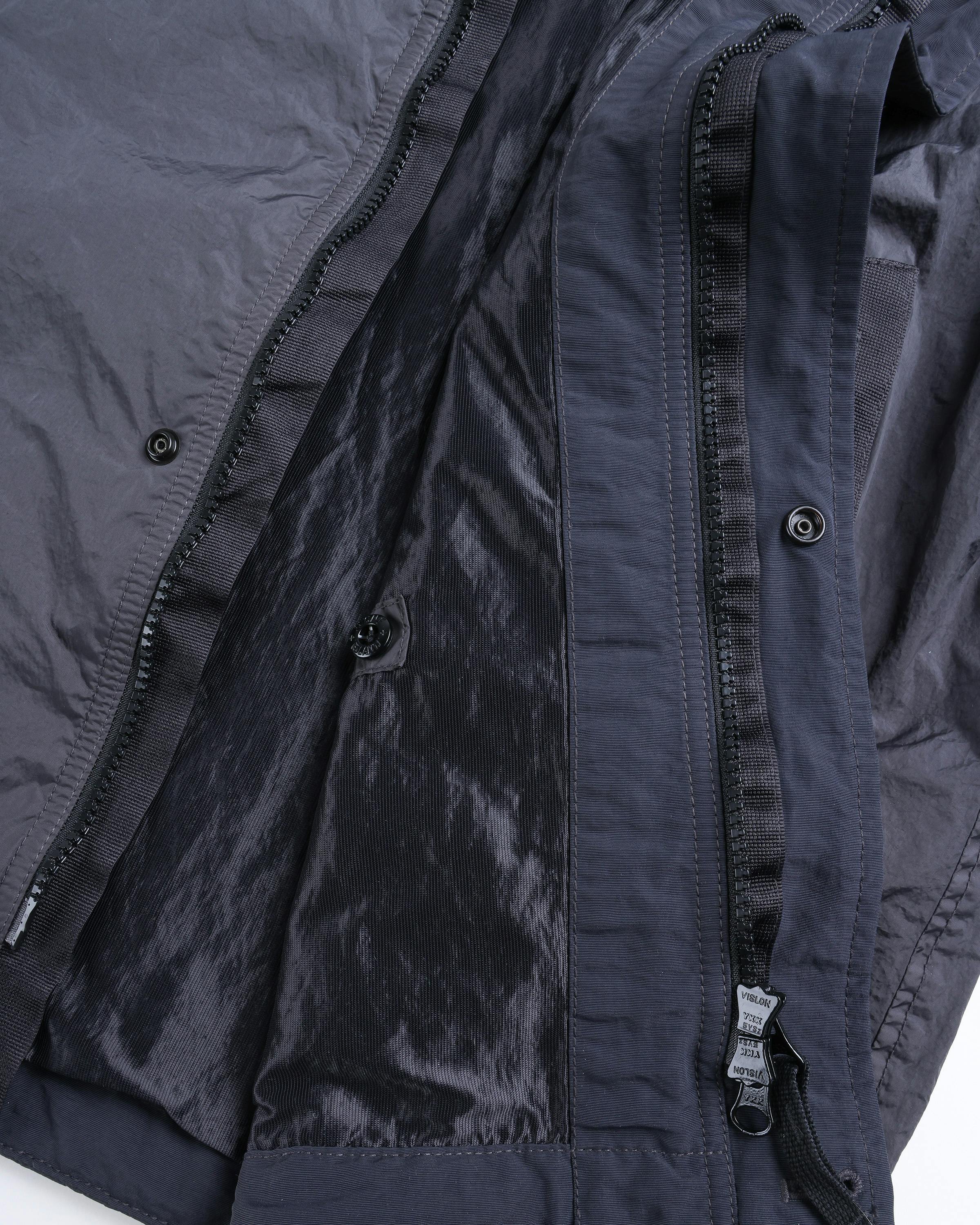 Stone Island – Crinkle Reps Hooded Parka - Parka Jackets - Grey - Image 5