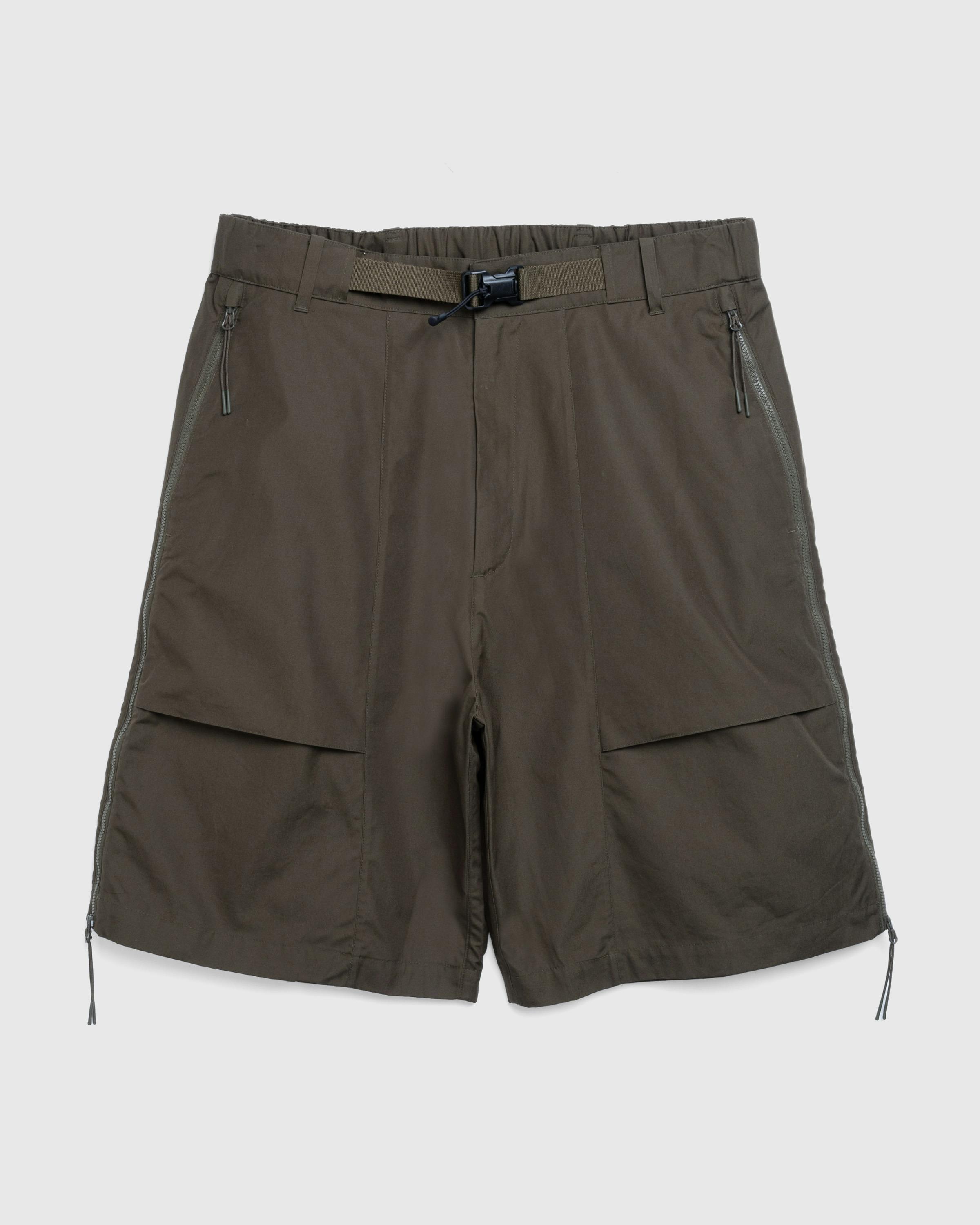 C.P. Company – Metropolis Series Hyst Shorts - Bermuda Cuts - Green - Image 1