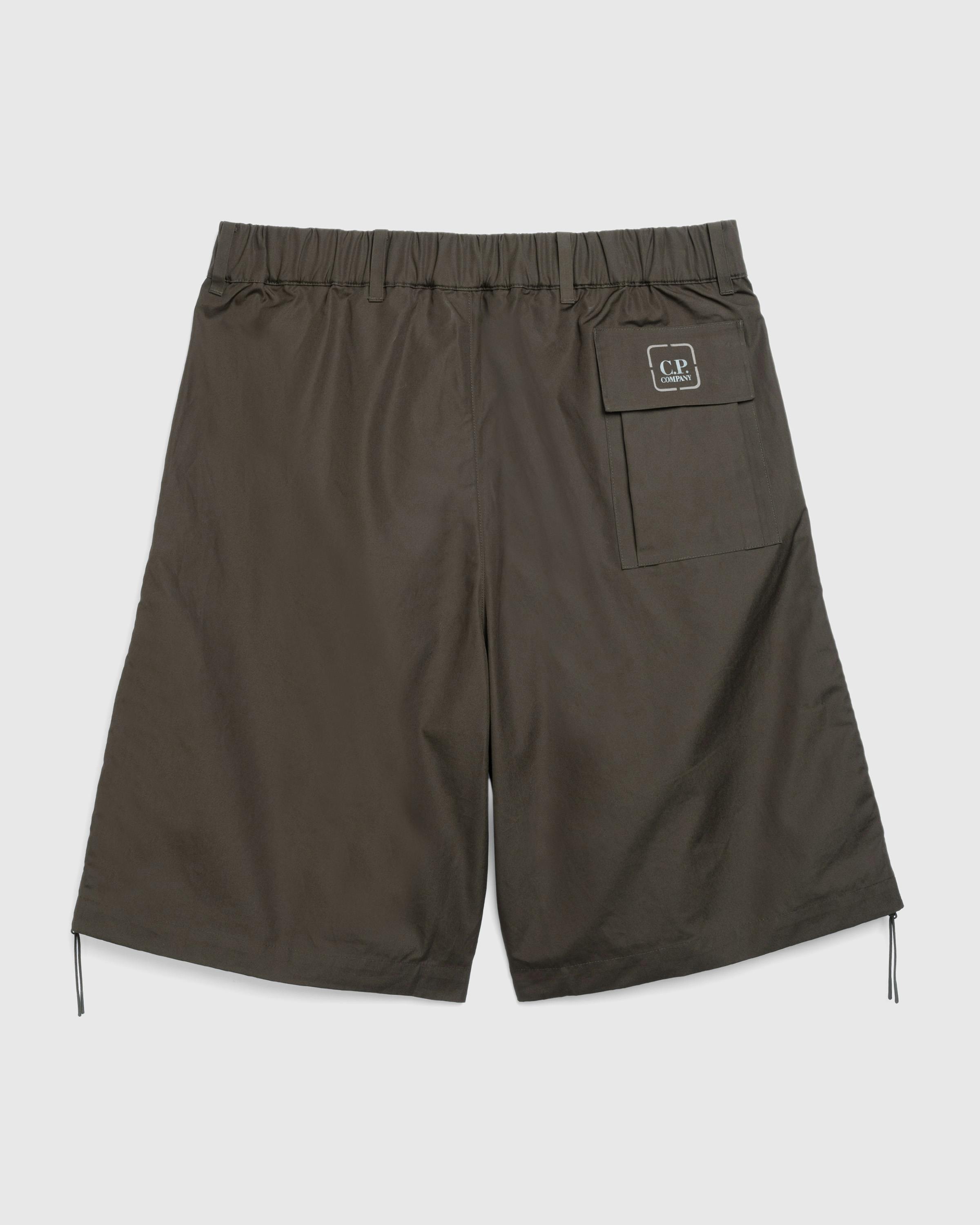 C.P. Company – Metropolis Series Hyst Shorts - Bermuda Cuts - Green - Image 4