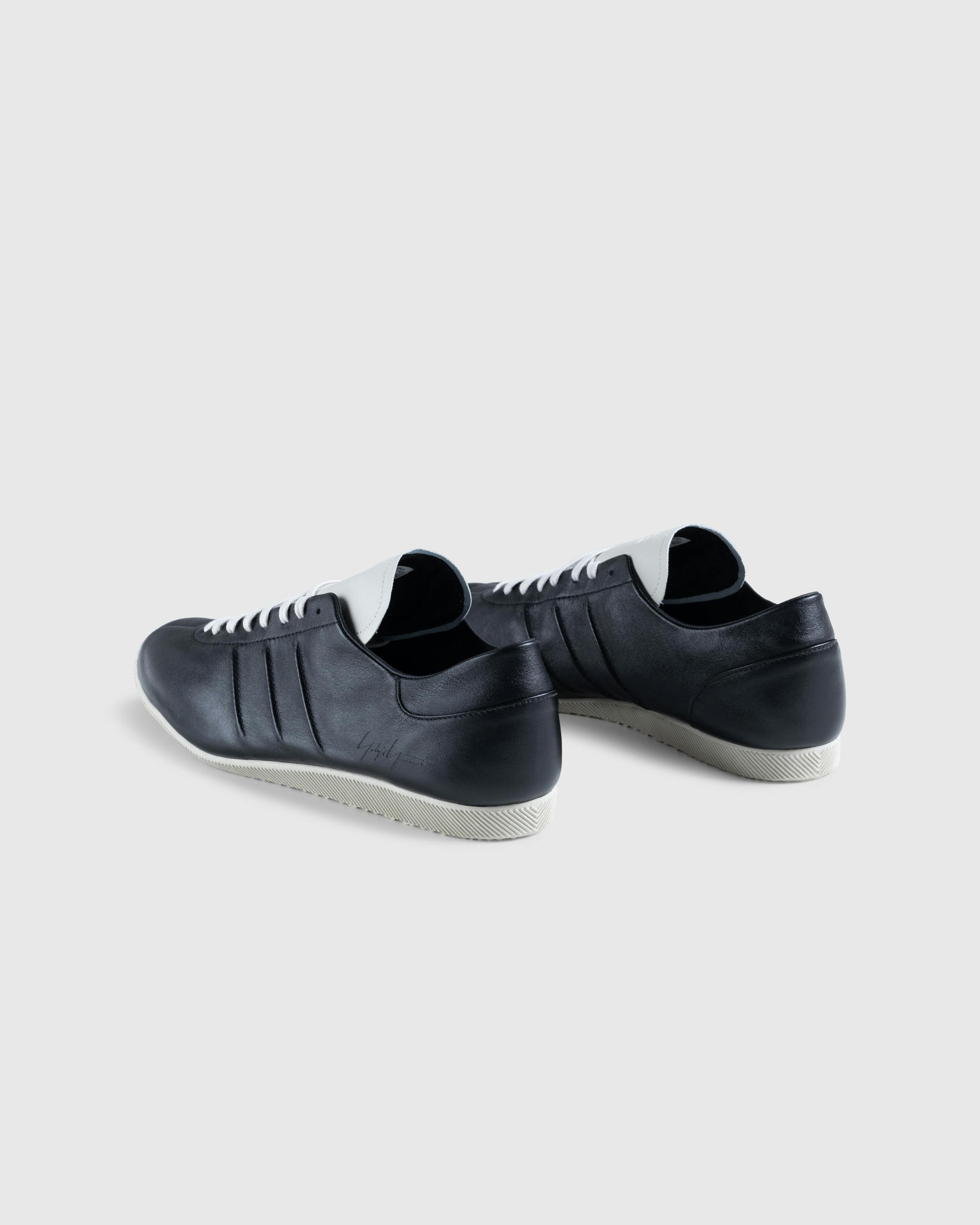 Y-3 – Japan - Low Top Sneakers - Black - Image 4