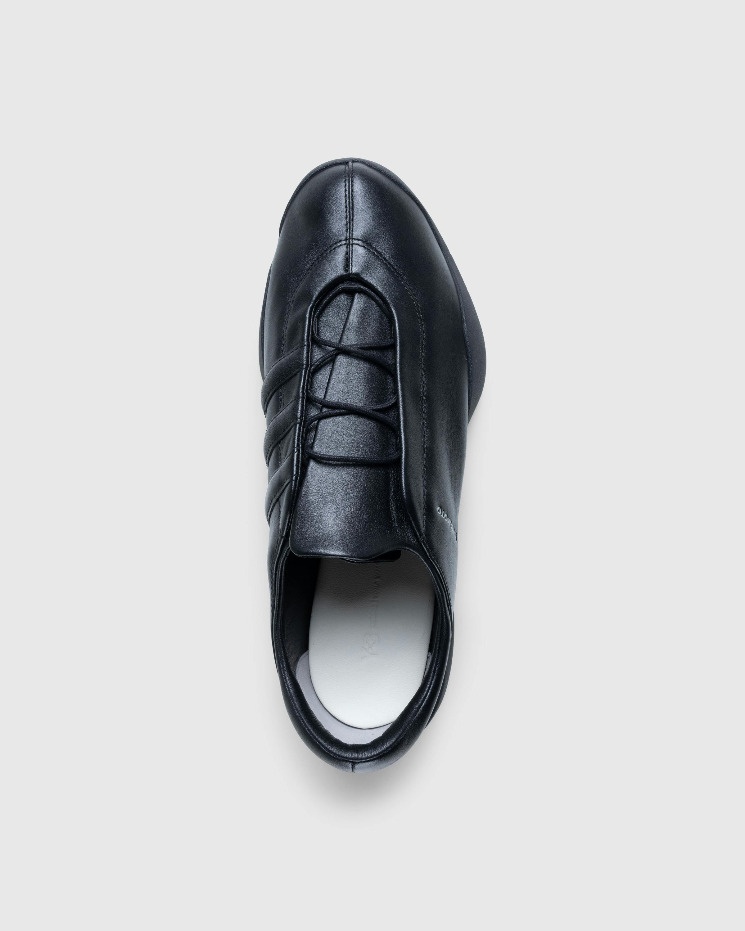 Y-3 – Regu Leather - Low Top Sneakers - Black - Image 5