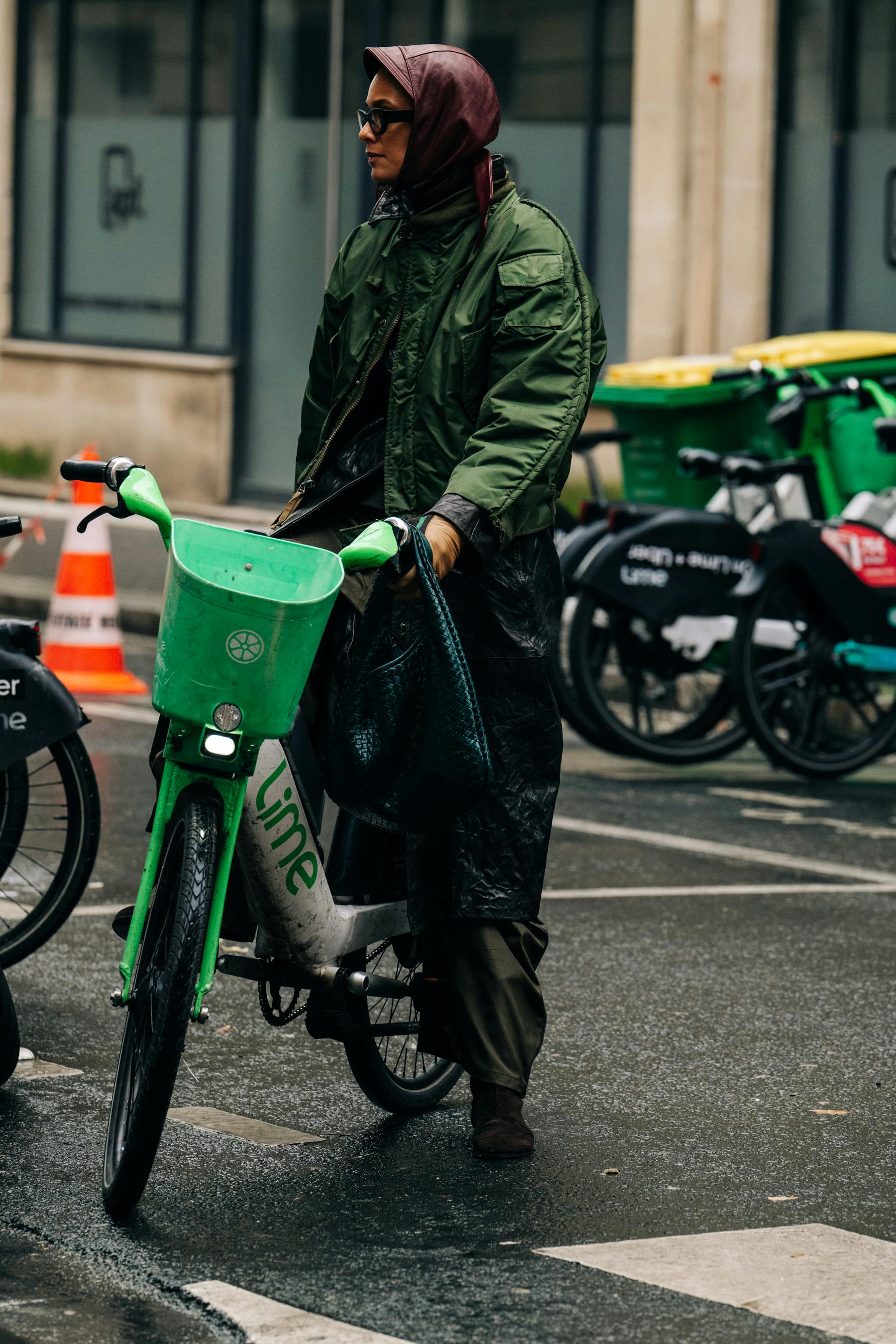 Paris Fashion Week Street Style Day 4