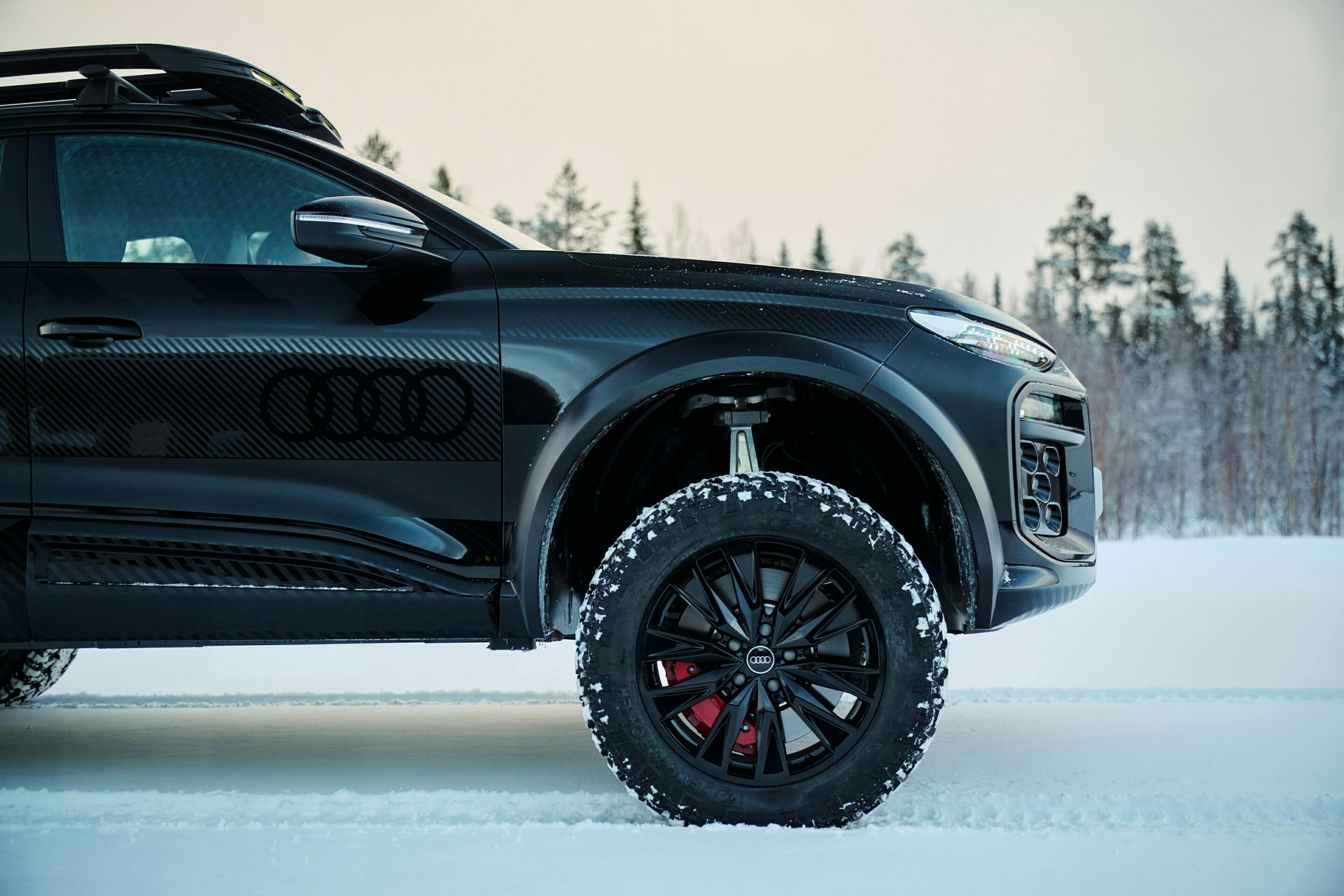 audi-q6-e-tron-offroad-concept-car