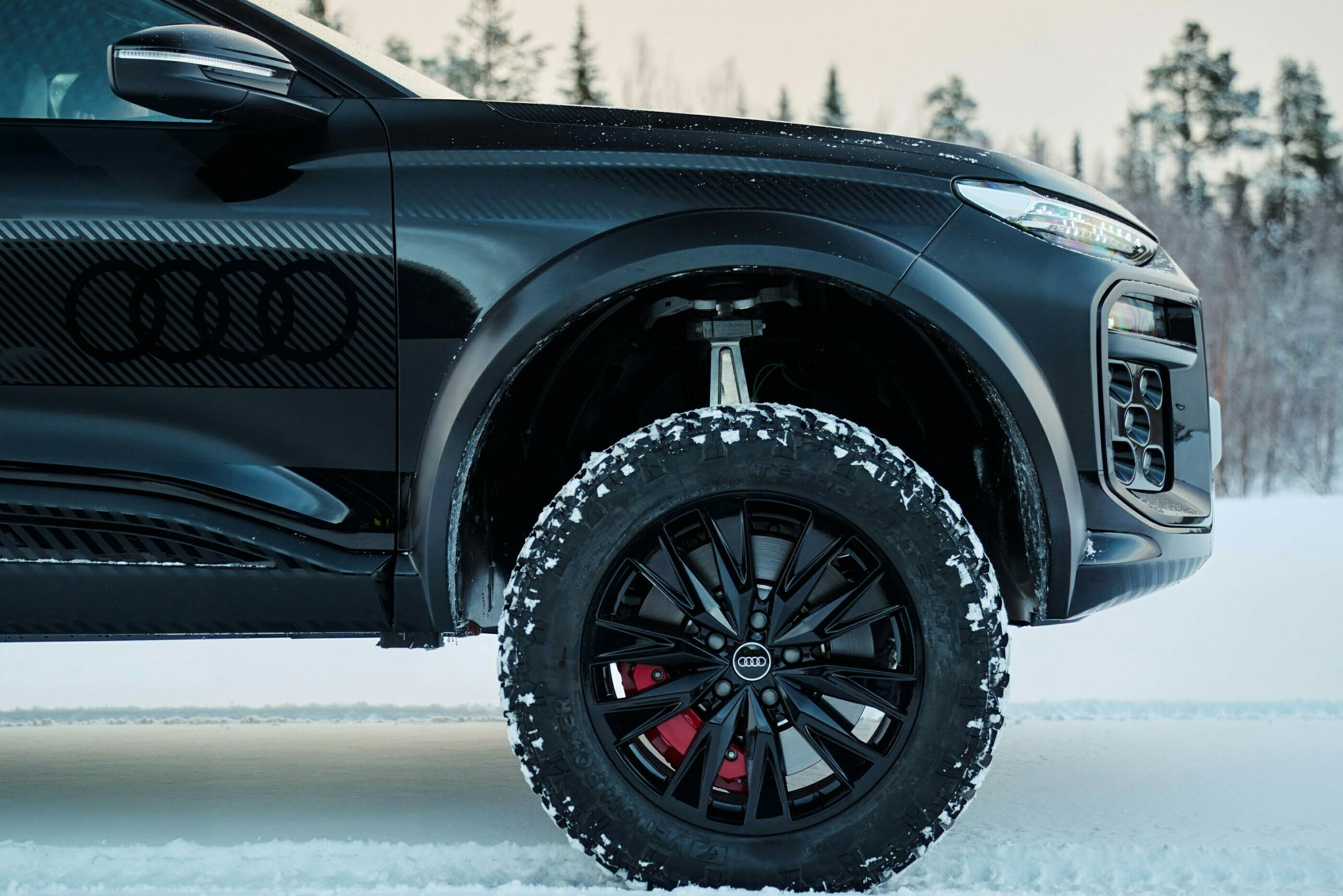 audi-q6-e-tron-offroad-concept-car