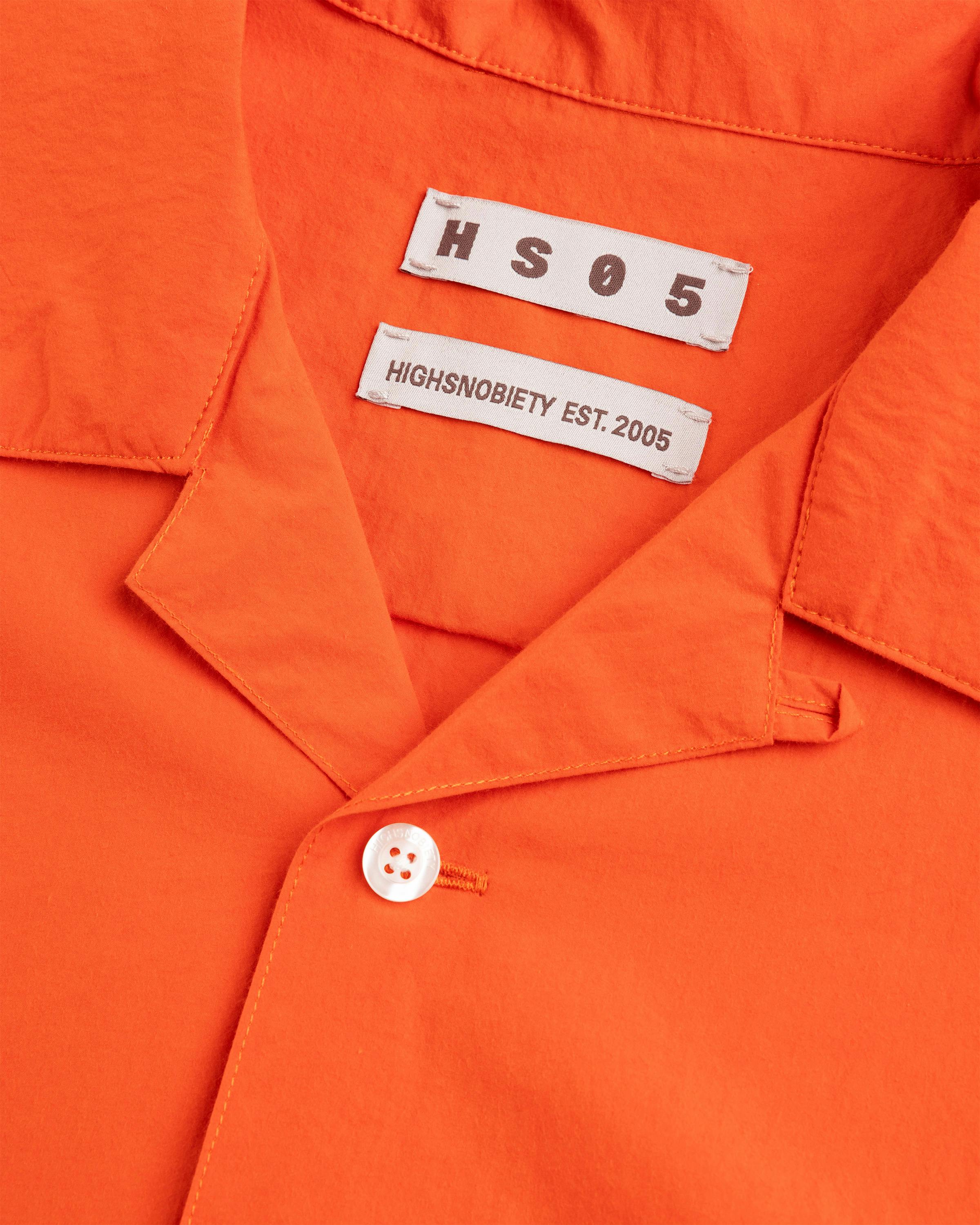 Highsnobiety HS05 –  Boxy Camp Collar Shirt - Shortsleeve Shirts - Vibrant Red - Image 2