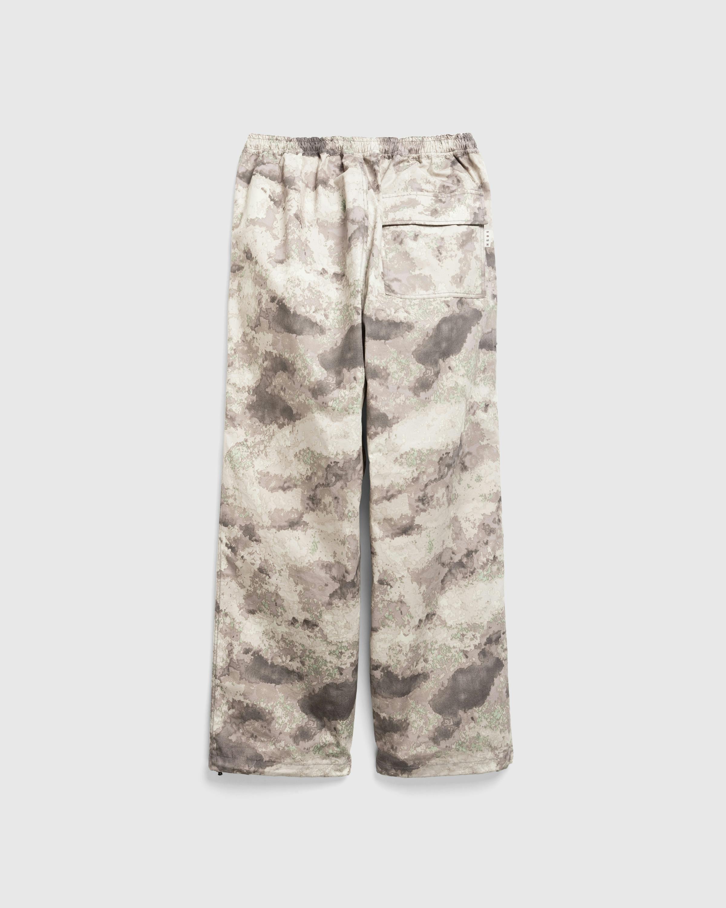 Highsnobiety HS05 – Parachute Pants - Active Pants - Camo - Image 2