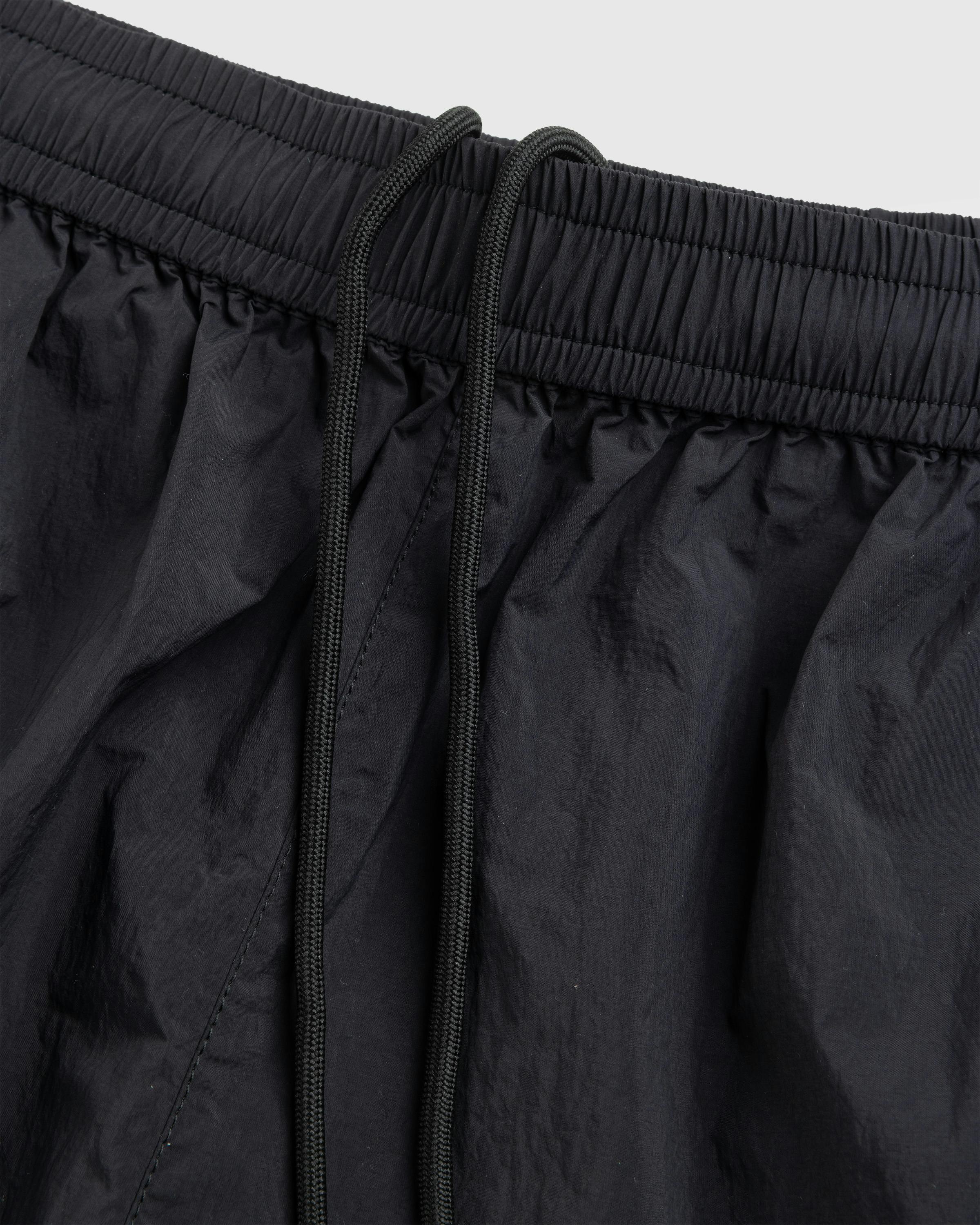 Highsnobiety HS05 – Packable Nylon Shorts - Bermuda Cuts - Black - Image 2