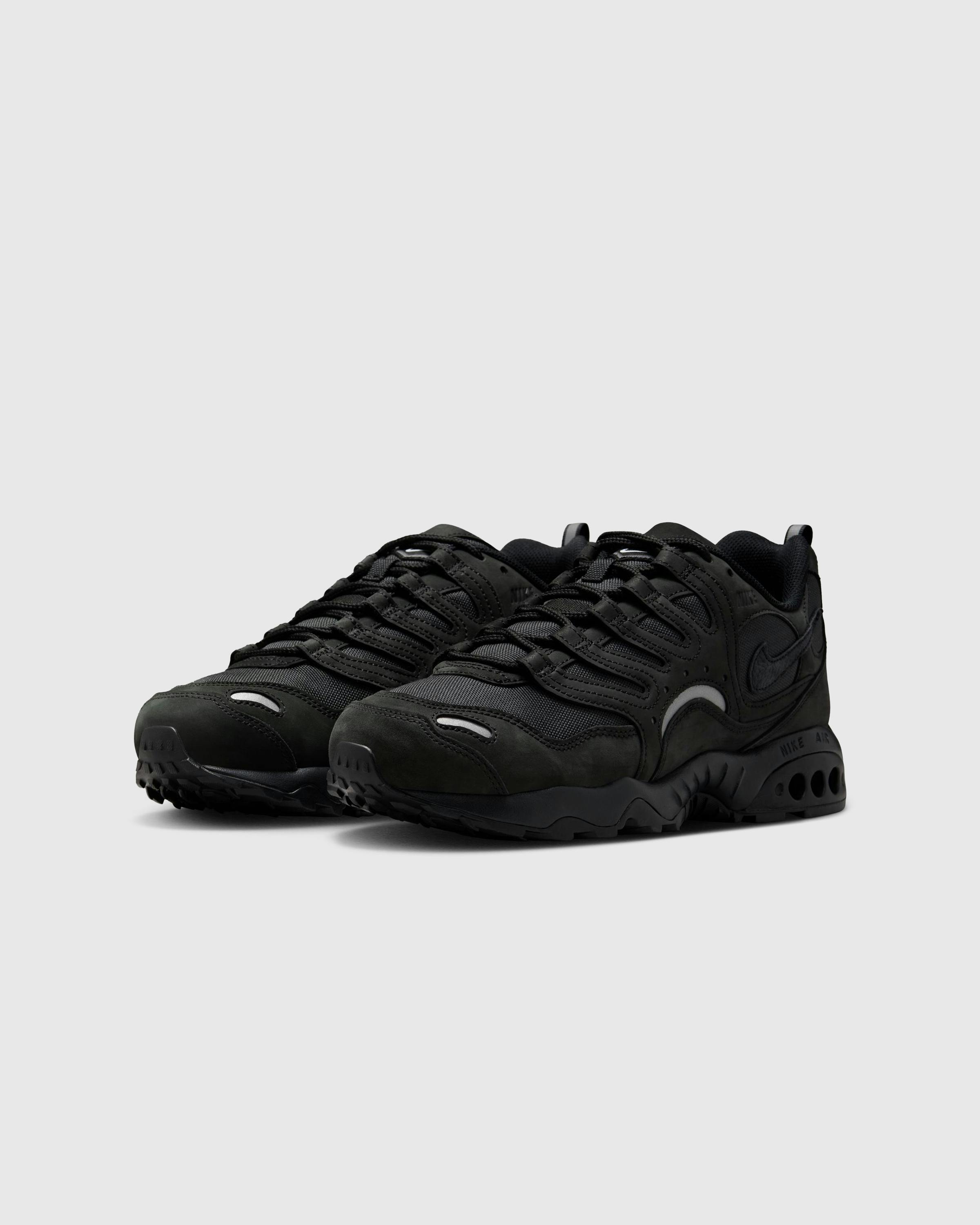 Nike – Air Terra Humara SP - Low Top Sneakers - Black - Image 3