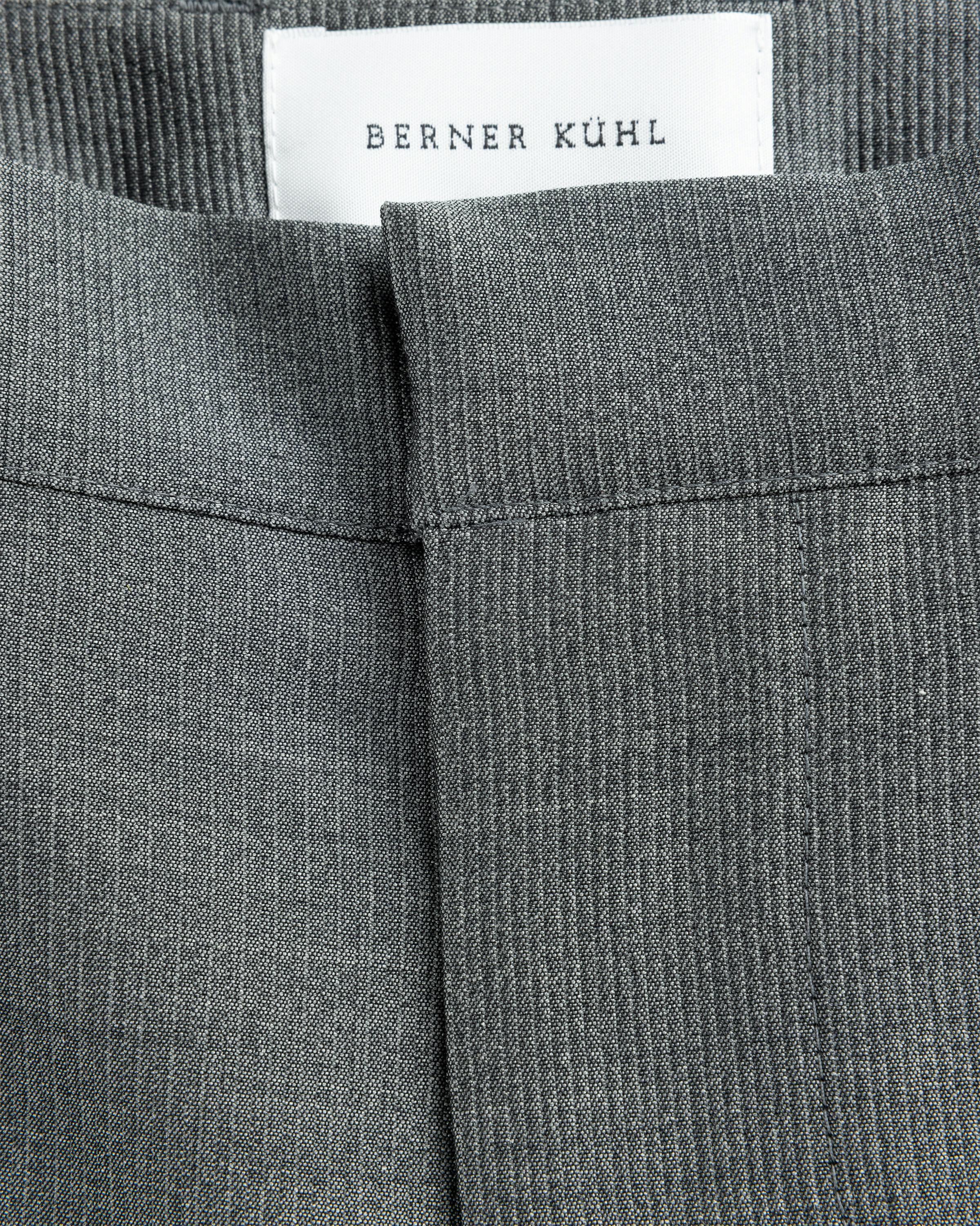 Berner Kuehl – Day Shorts - Bermuda Cuts - Grey - Image 4