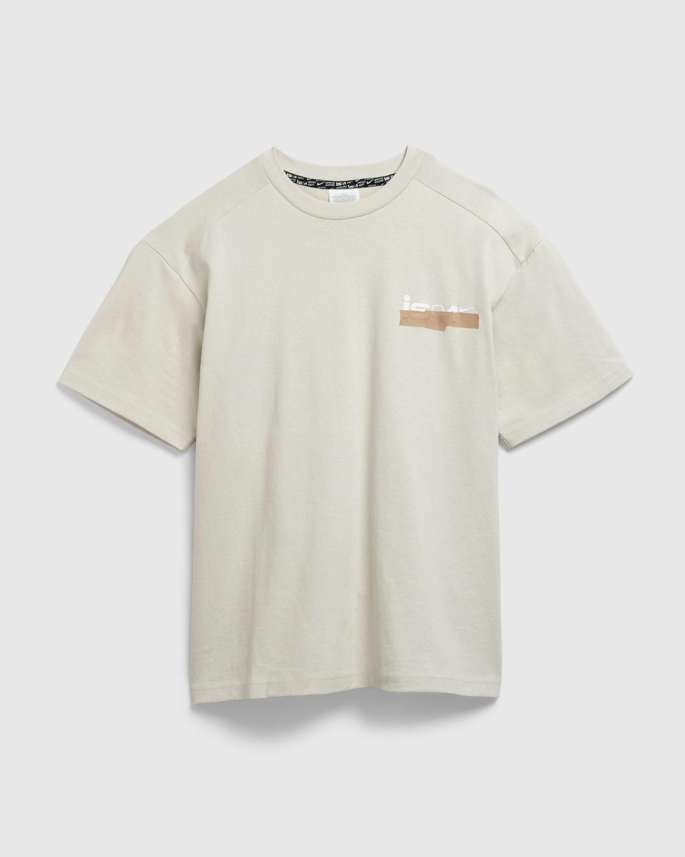 Nike – U NRG ISPA SSNL SS Tee - Tees - Beige - Image 1