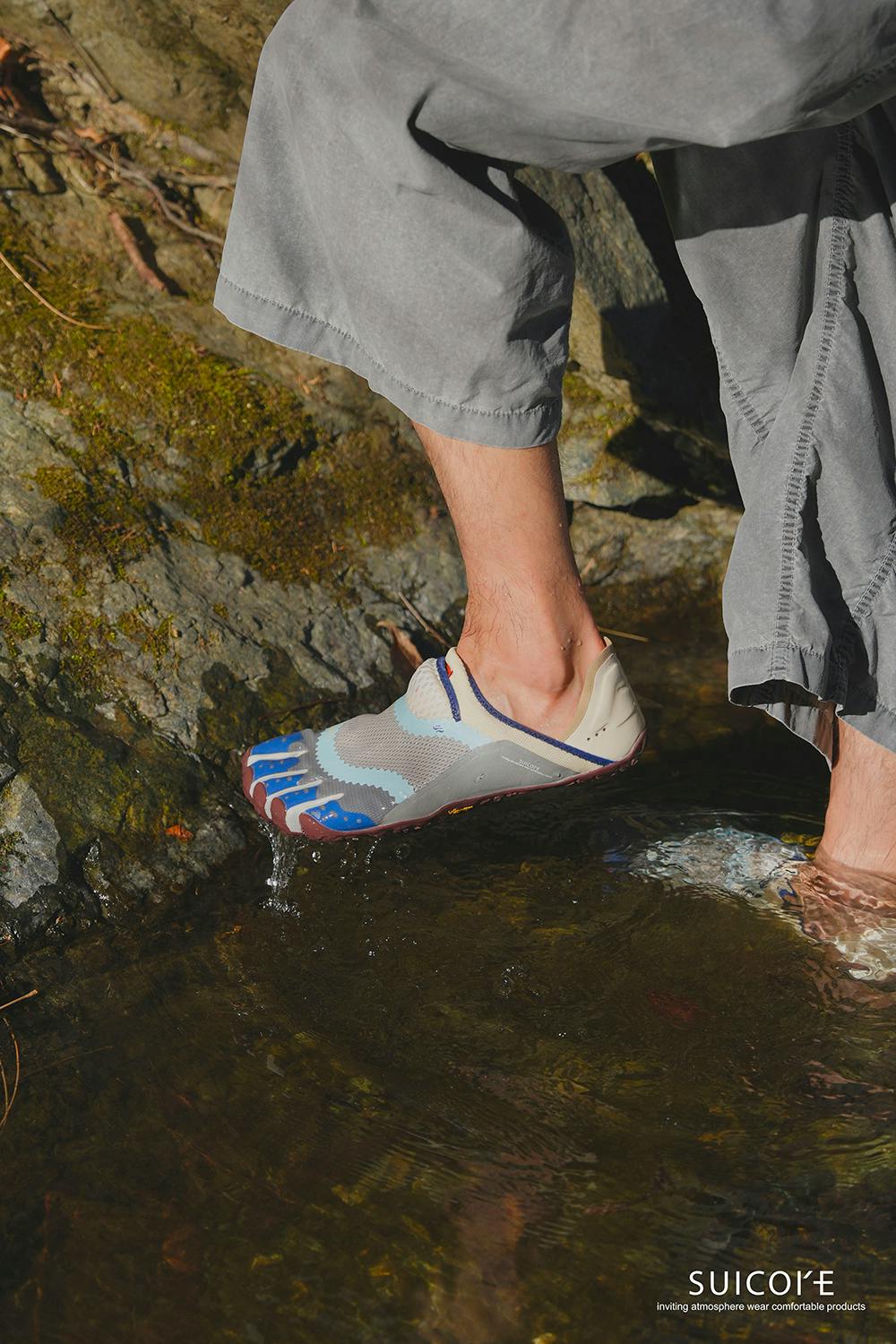 suicoke vibram fivefingers toe shoes from ss25