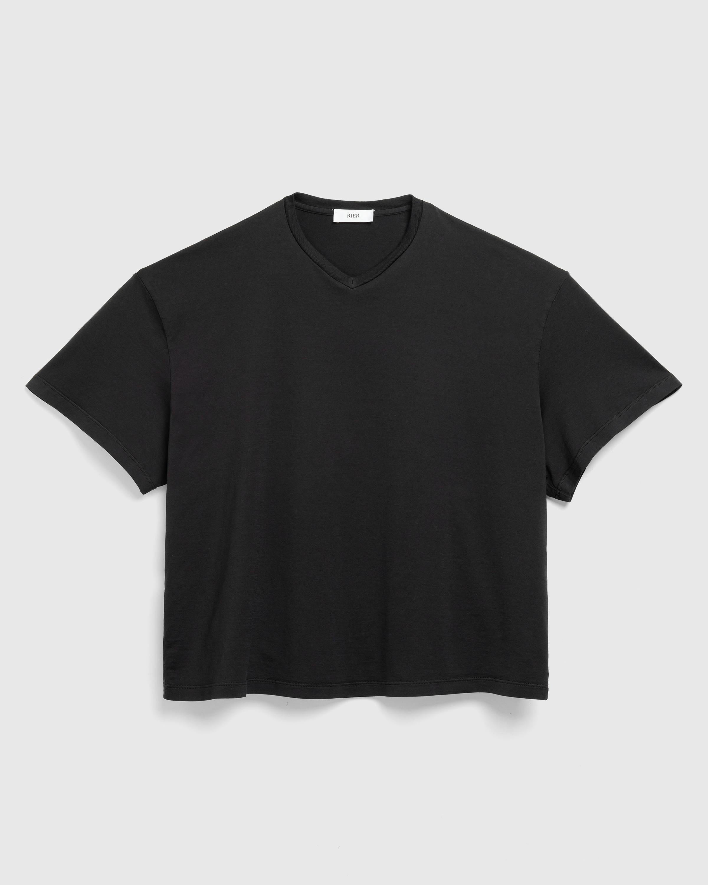 Rier – V-Neck T-Shirt - Tees - Black - Image 1