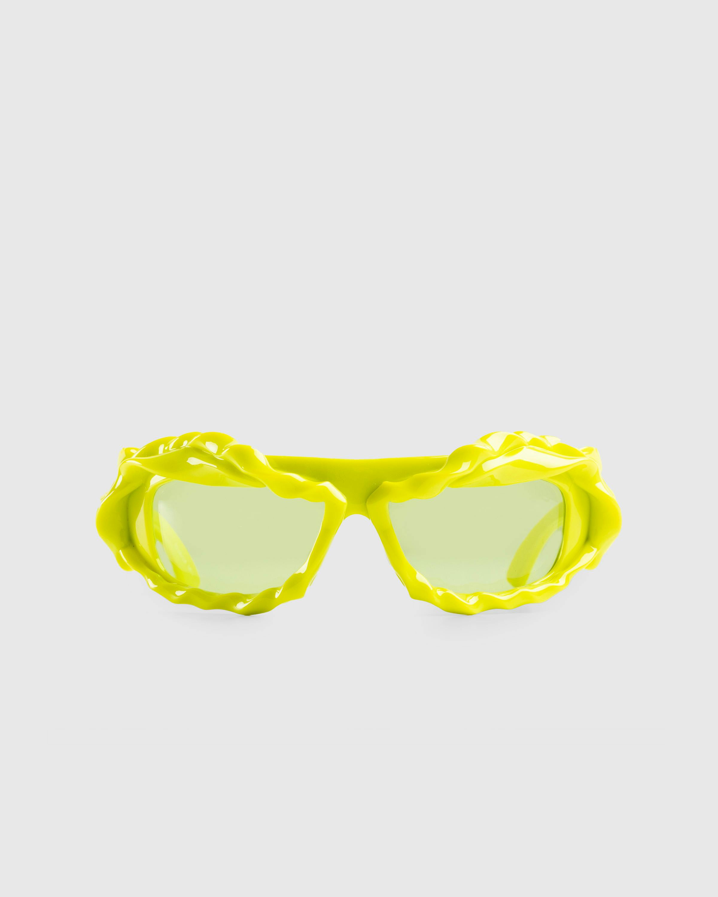 Ottolinger – Twisted Sunglasses - Sunglasses - Green - Image 1