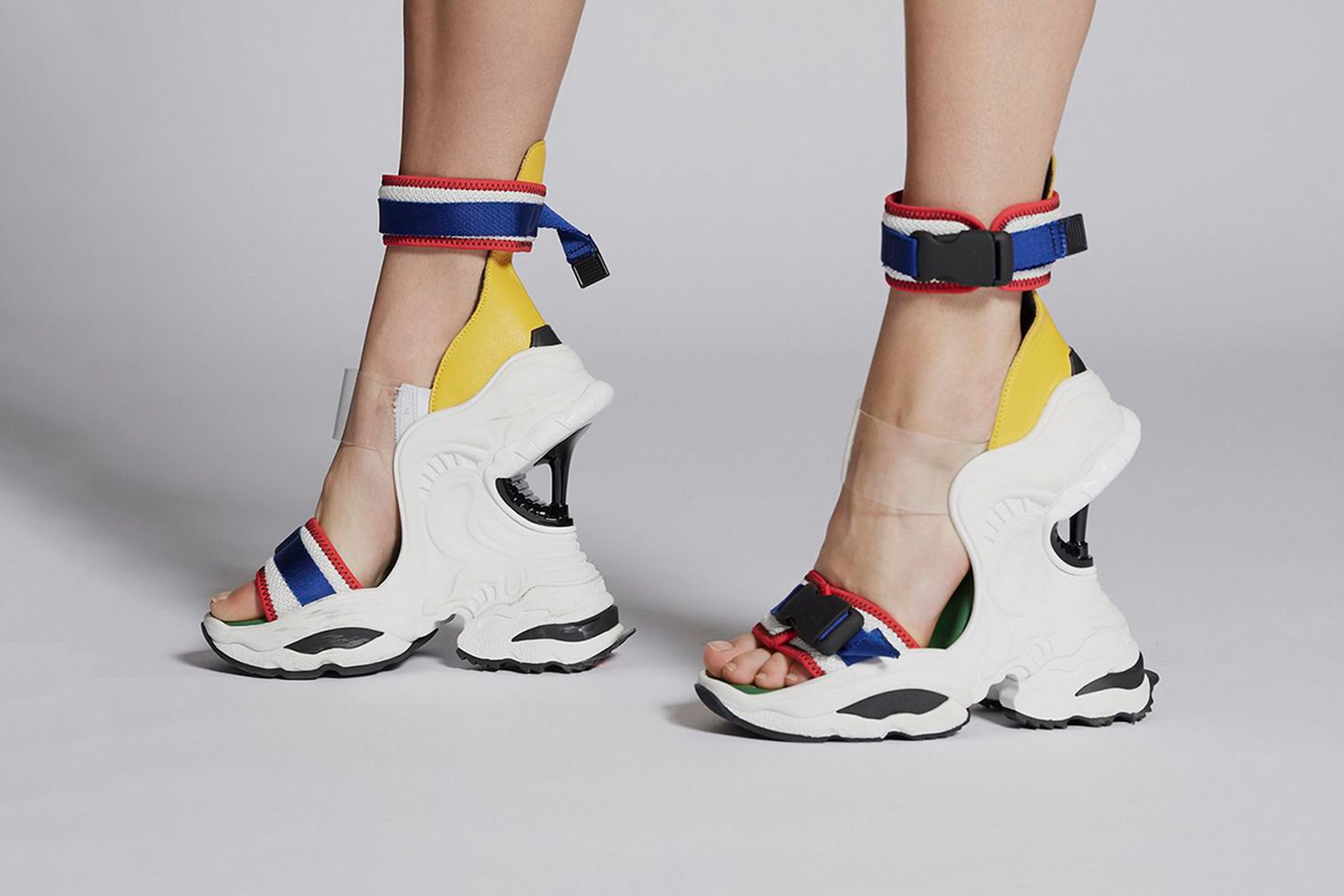 opzettelijk Snazzy Mam DSquared2's "The Giant" High-Heel Wedges Killed Dadcore
