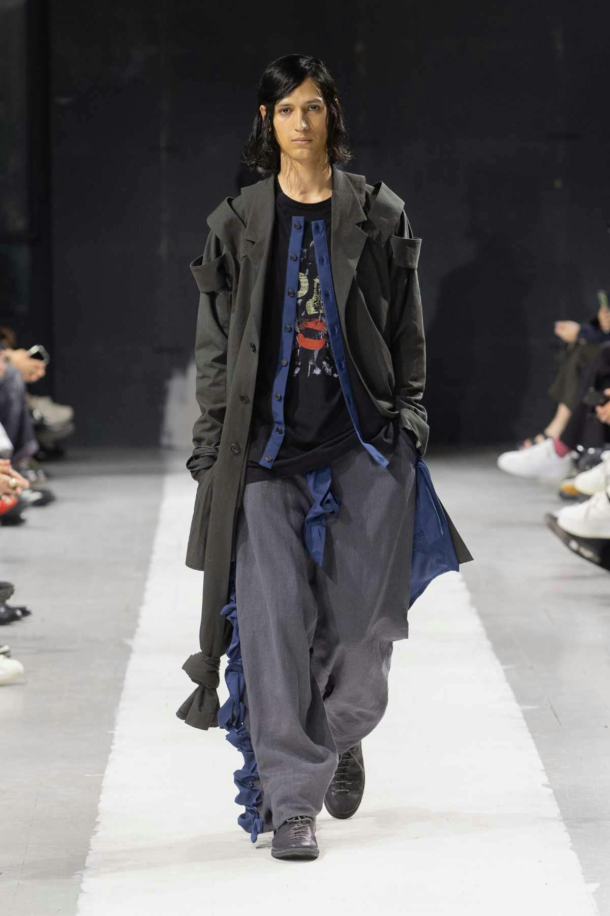 All the Details From Yohji Yamamoto's SS24 Runway Collection