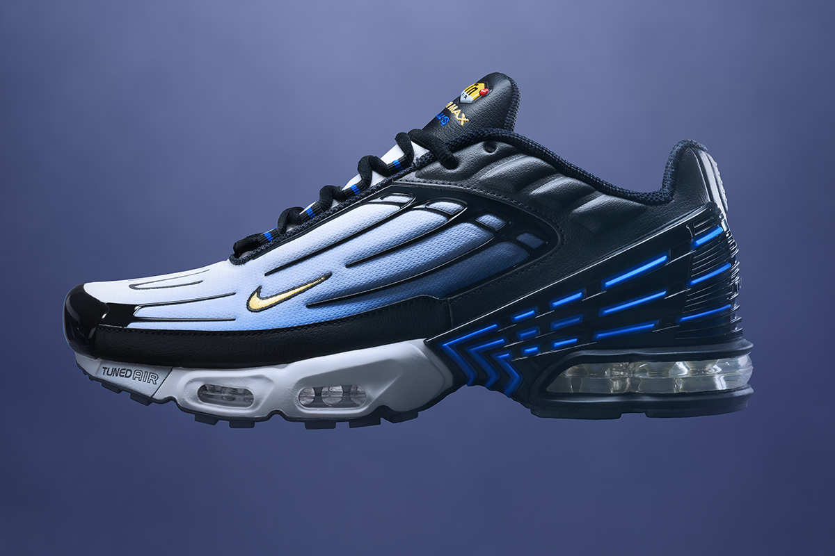 hipocresía interior reunirse Foot Locker Drops Nike Air Max Plus 3 in OG Colorway