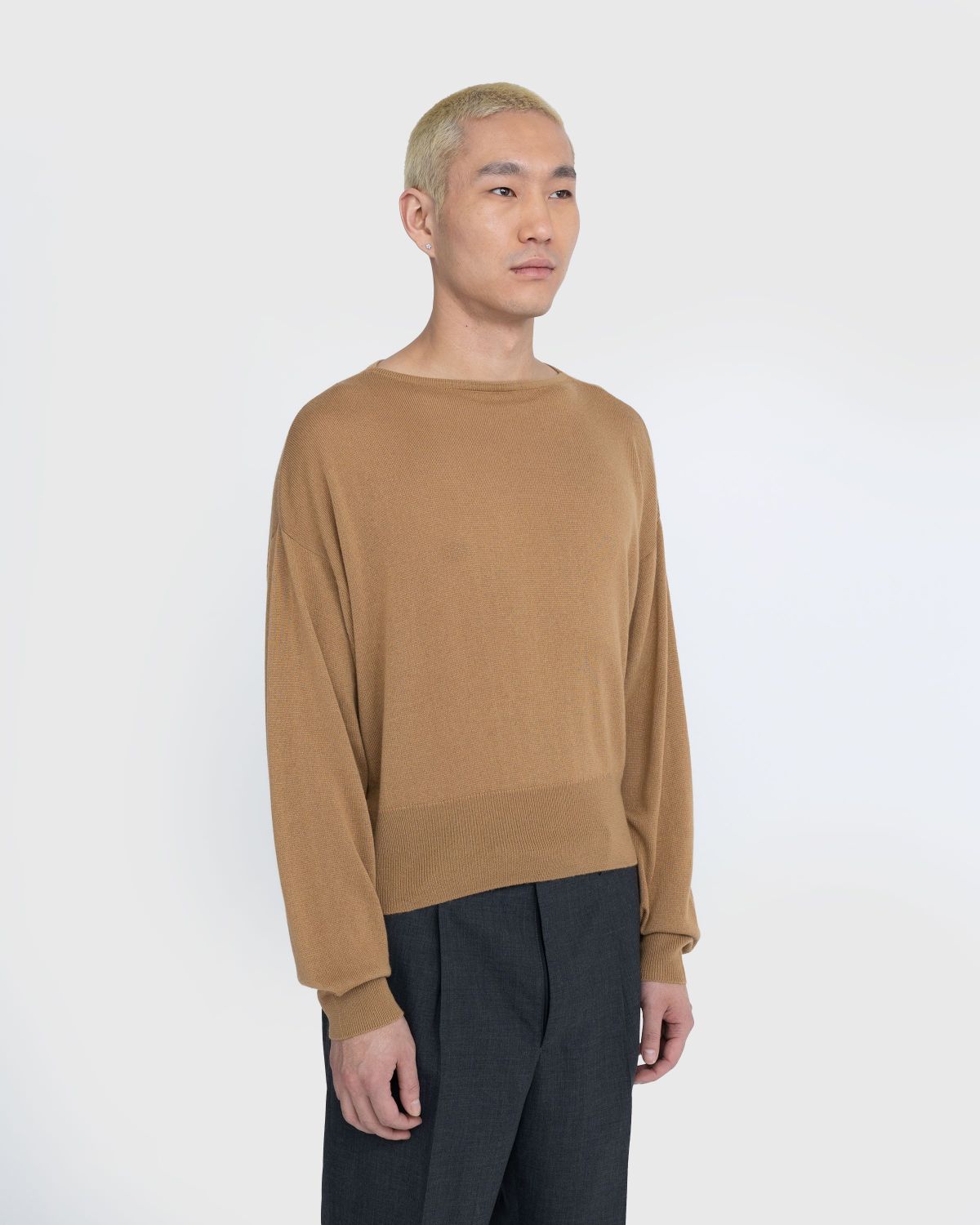 Auralee – Super Fine Cashmere Silk Knit Boat Neck Pullover Camel