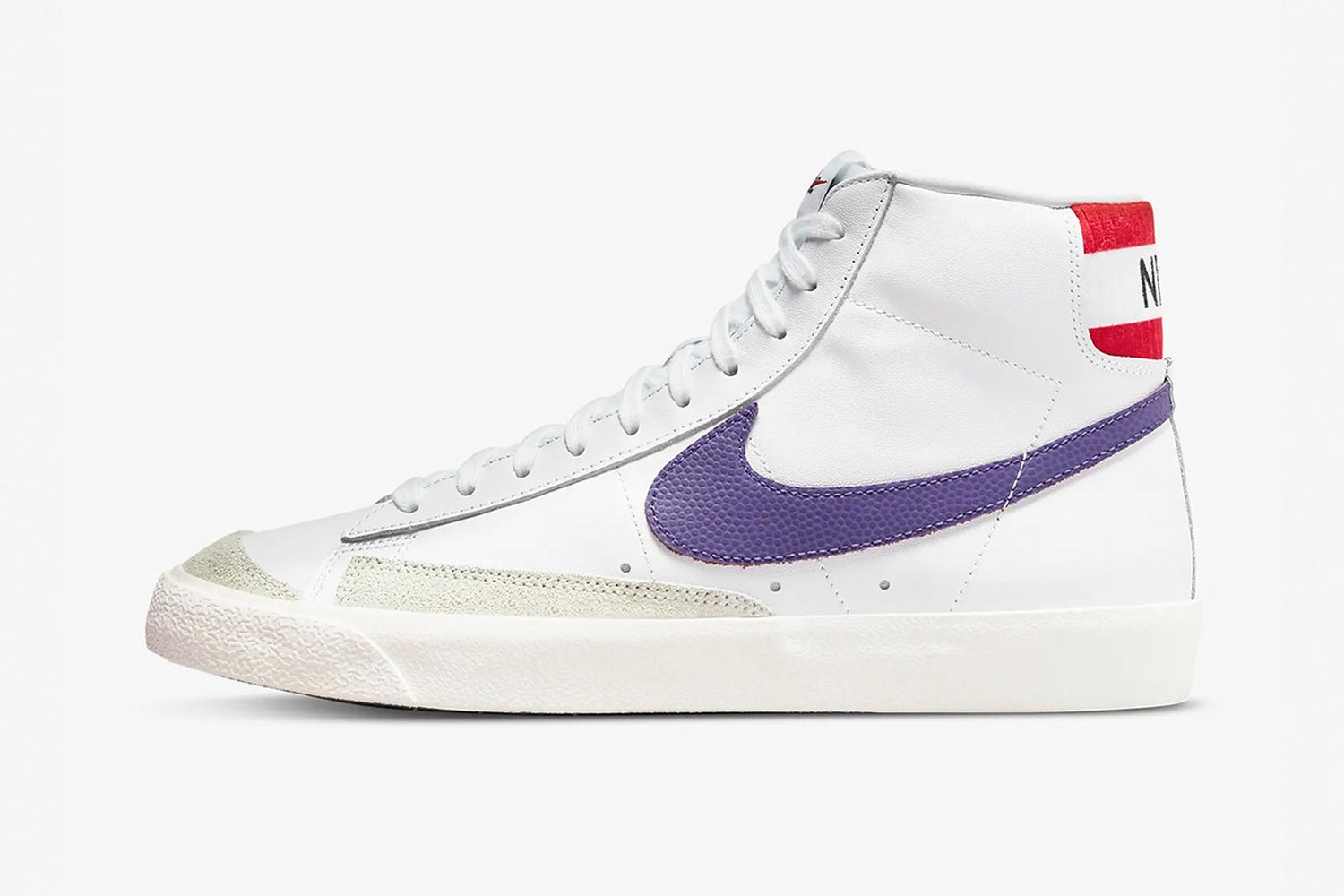 partner Parelachtig trainer Shop 10 of the Best Retro Nike Sneakers for 2022