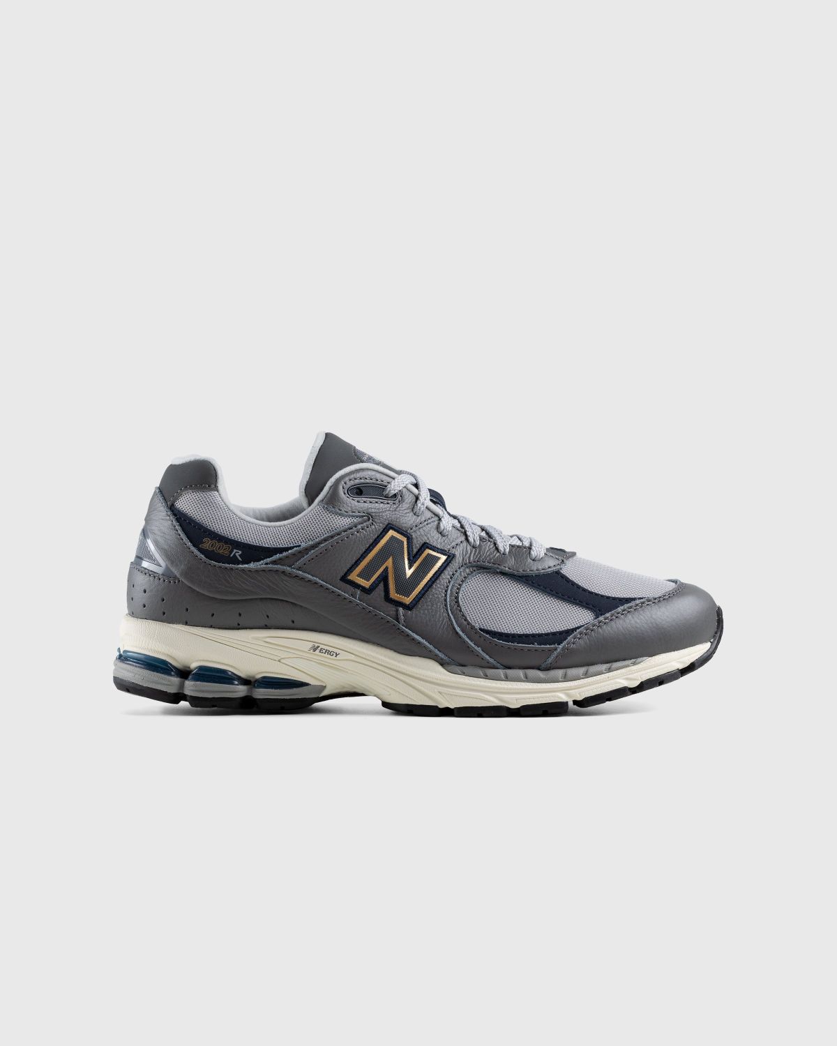 New Balance – M 2002 RXC Castle Rock | Highsnobiety Shop