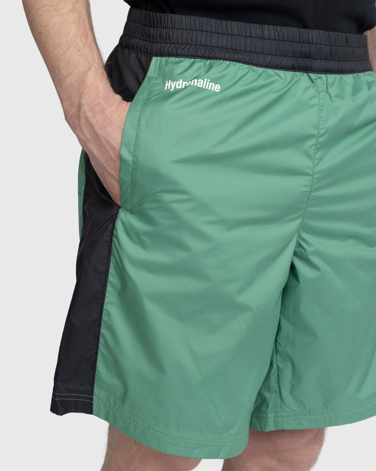 Green north face on sale shorts