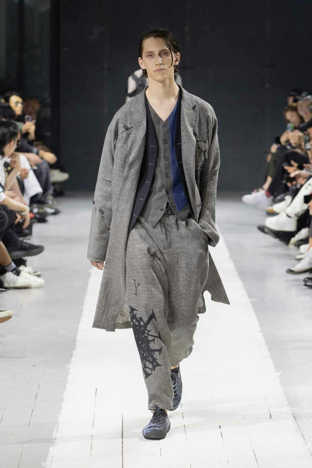 All the Details From Yohji Yamamoto's SS24 Runway Collection